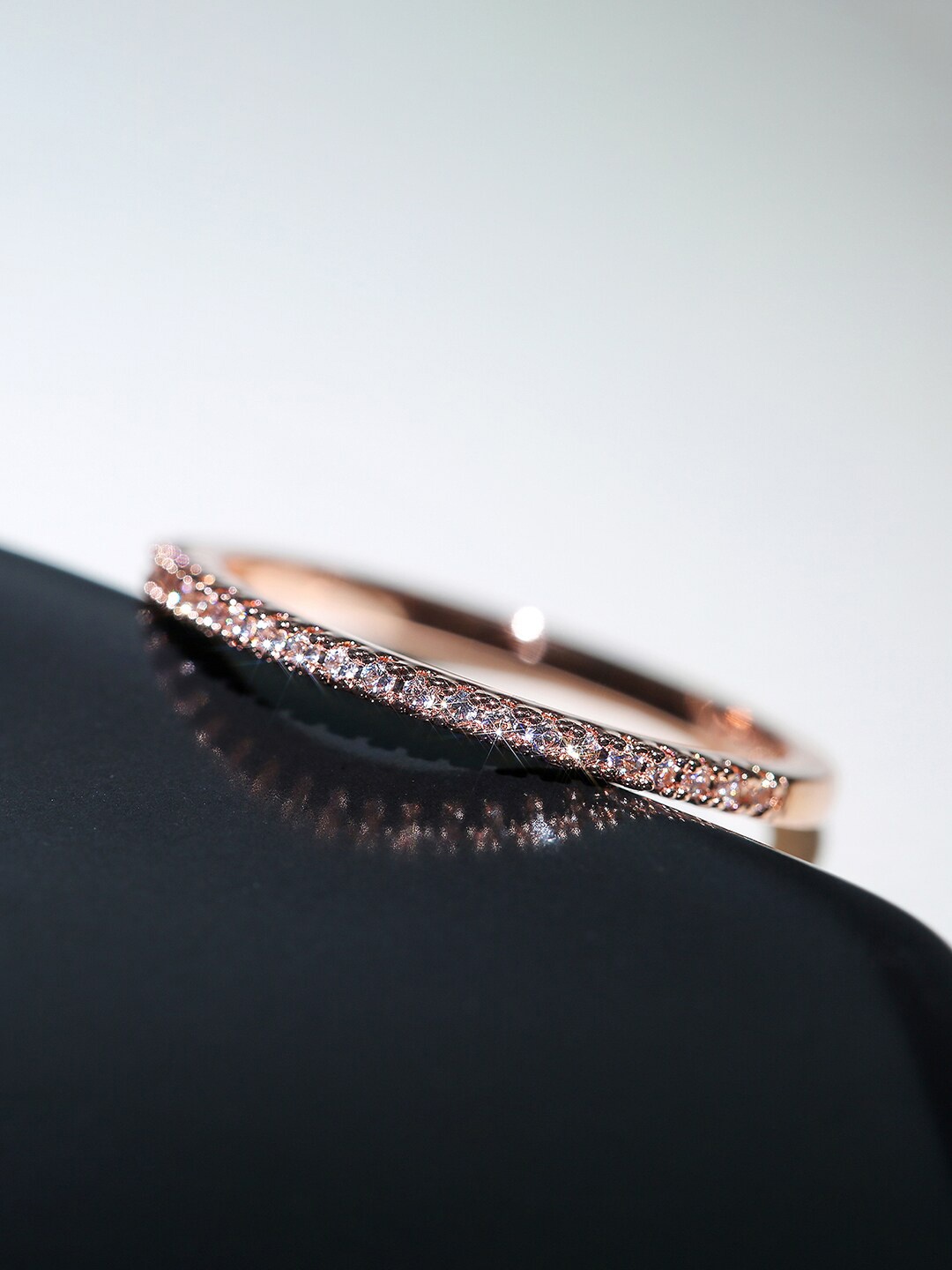 

Peora Rose Gold-Plated AD-Studded Finger Ring, White