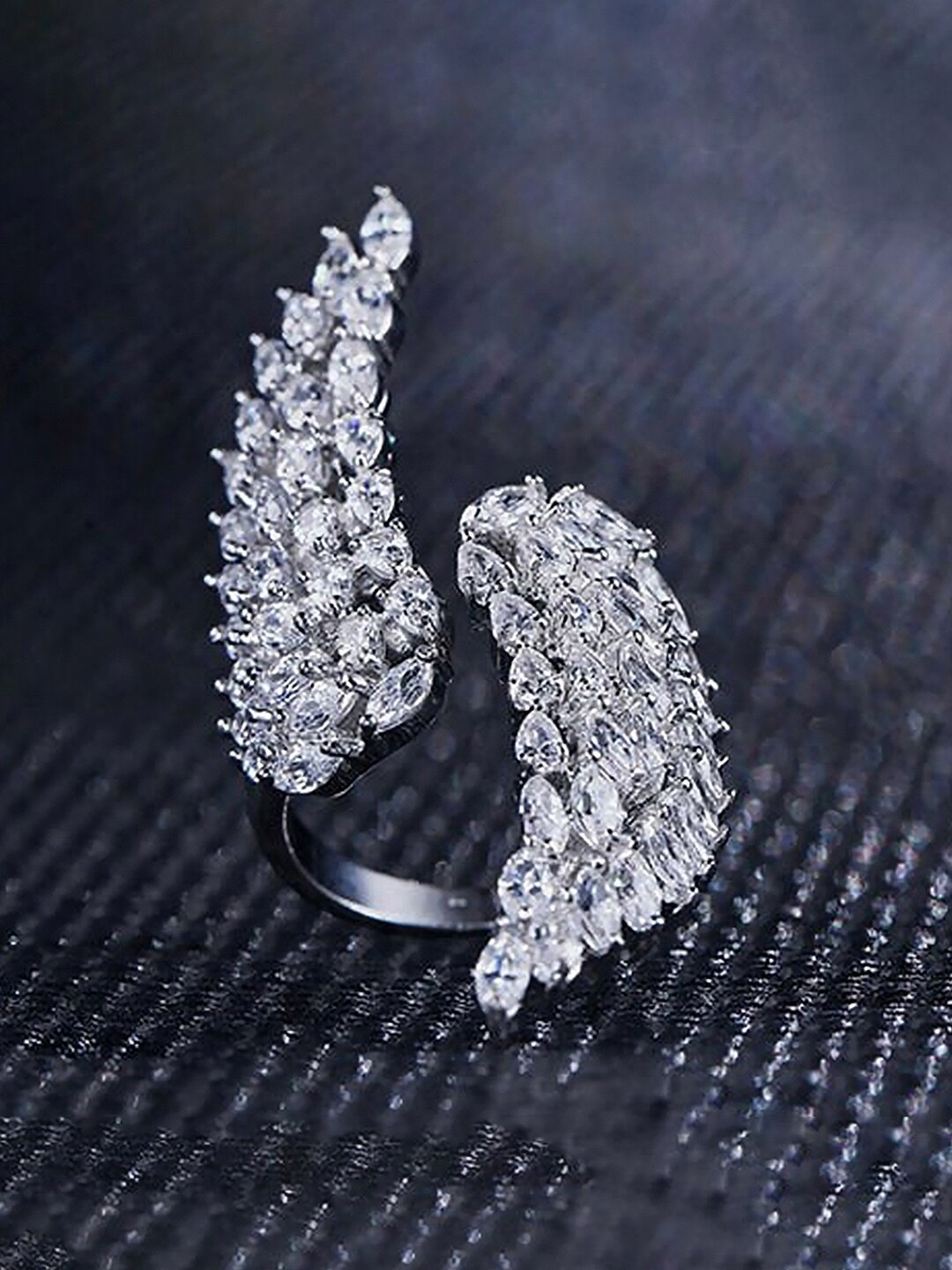 

Peora Silver-Plated American Daimond-Studded Finger Ring, White