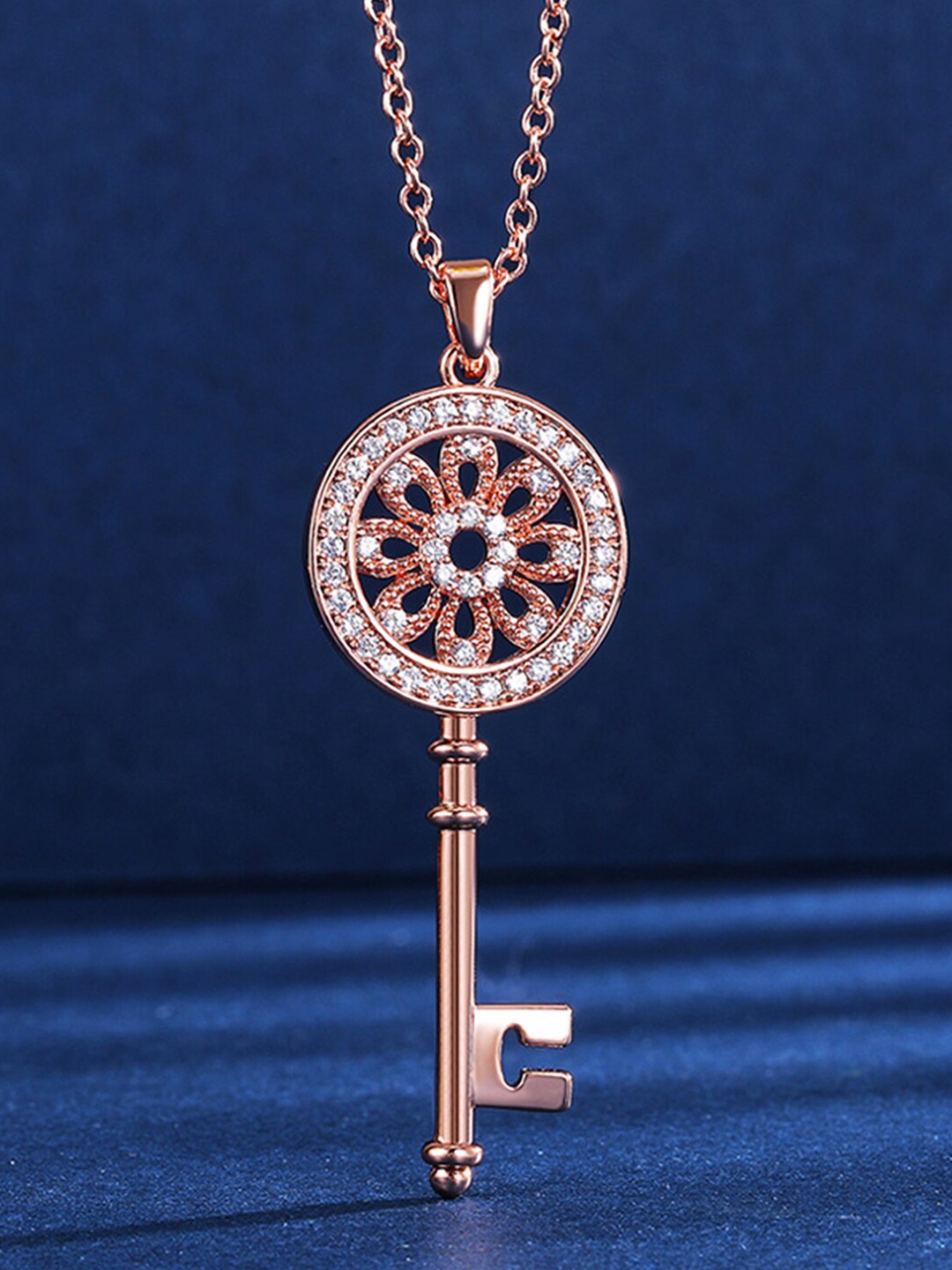 

Peora Rose Gold-Plated Chain With Pendant, White