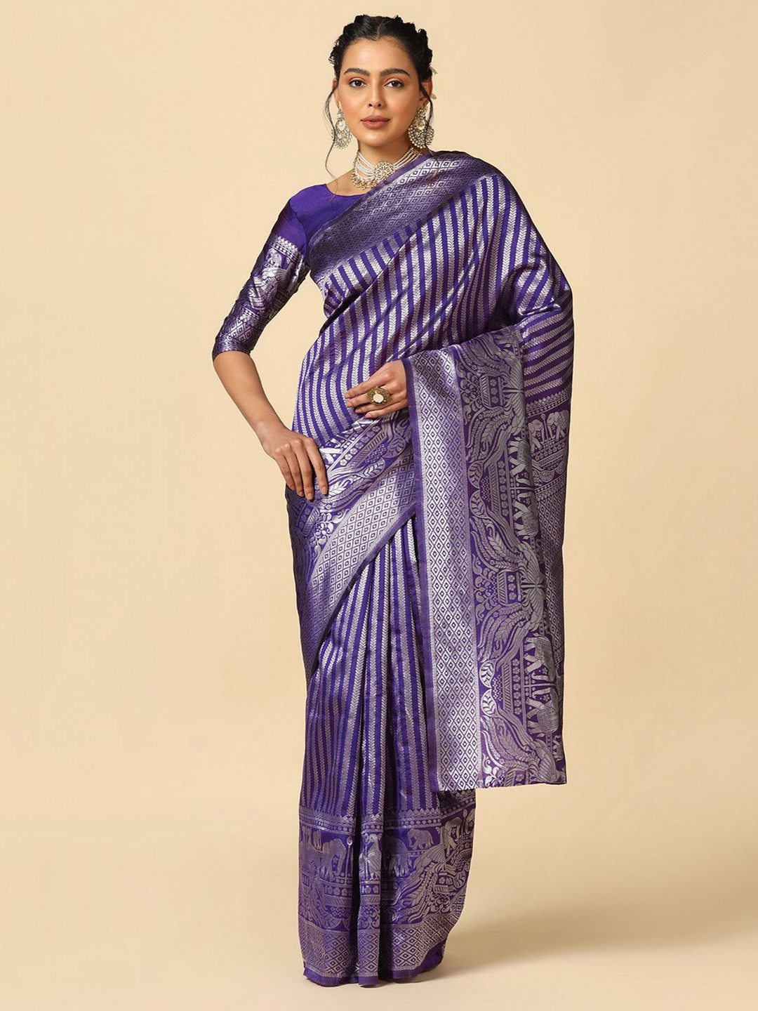 

Mitera Ethnic Motifs Woven Design Zari Poly Silk Jacquard Banarasi Saree, Purple