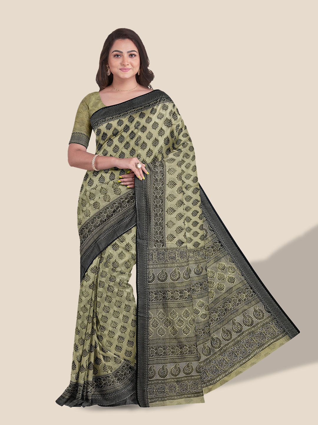 

The Chennai Silks Floral Printed Pure Cotton Saree, Beige