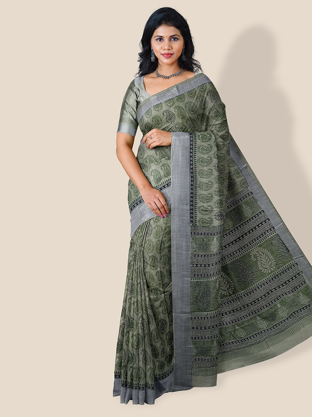 

The Chennai Silks Paisley Printed Pure Cotton Saree, Green