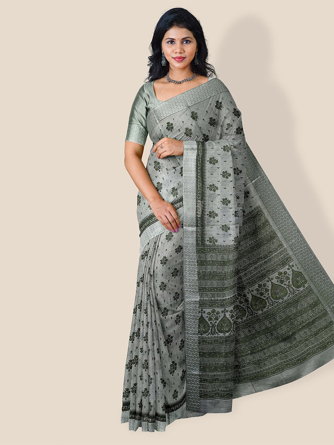 

The Chennai Silks Floral Printed Pure Cotton Saree, Grey