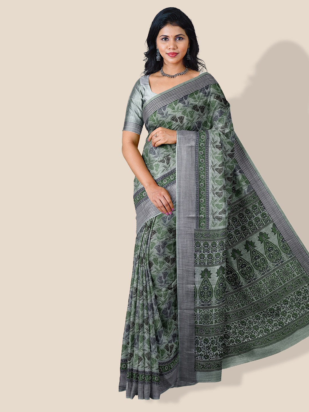 

The Chennai Silks Floral Printed Striped Bordered Pure Cotton Saree, Green