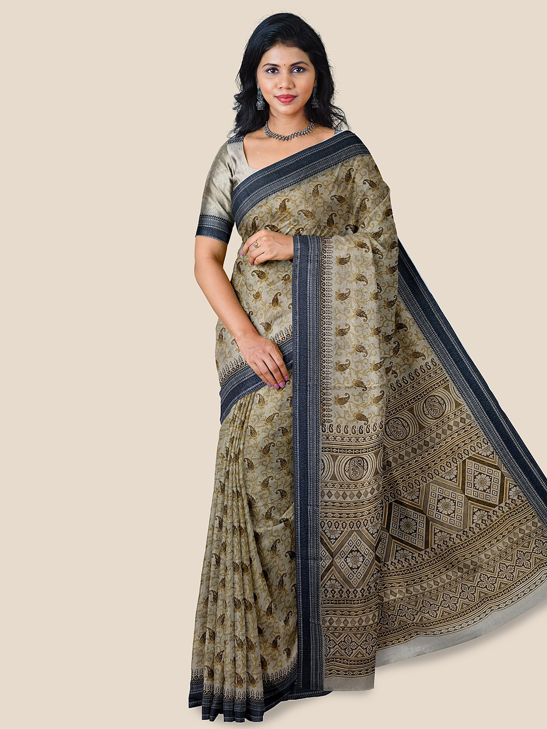 

The Chennai Silks Ethnic Motifs Printed Pure Cotton Saree, Beige