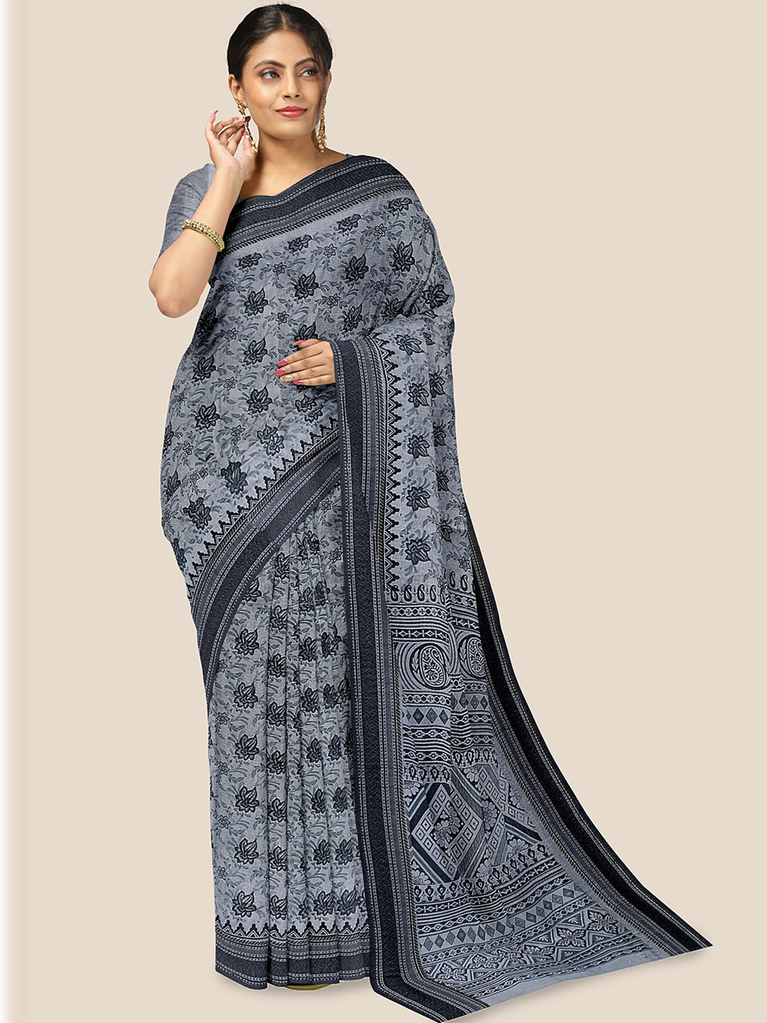 

The Chennai Silks Floral Printed Pure Cotton Saree, Grey