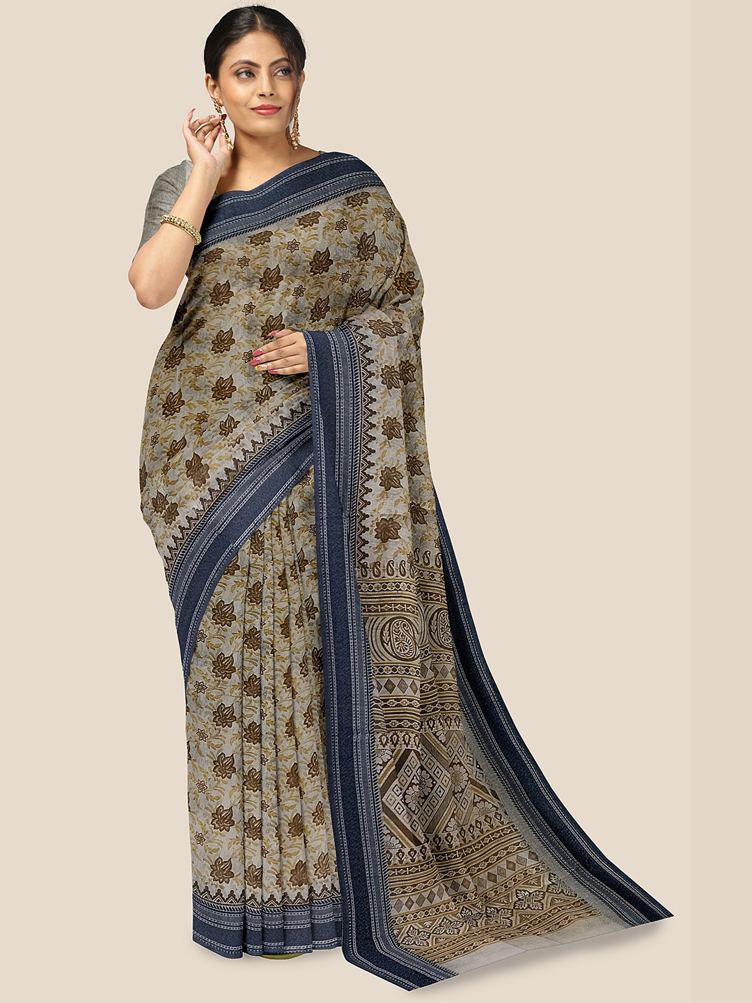 

The Chennai Silks Floral Printed Pure Cotton Saree, Off white