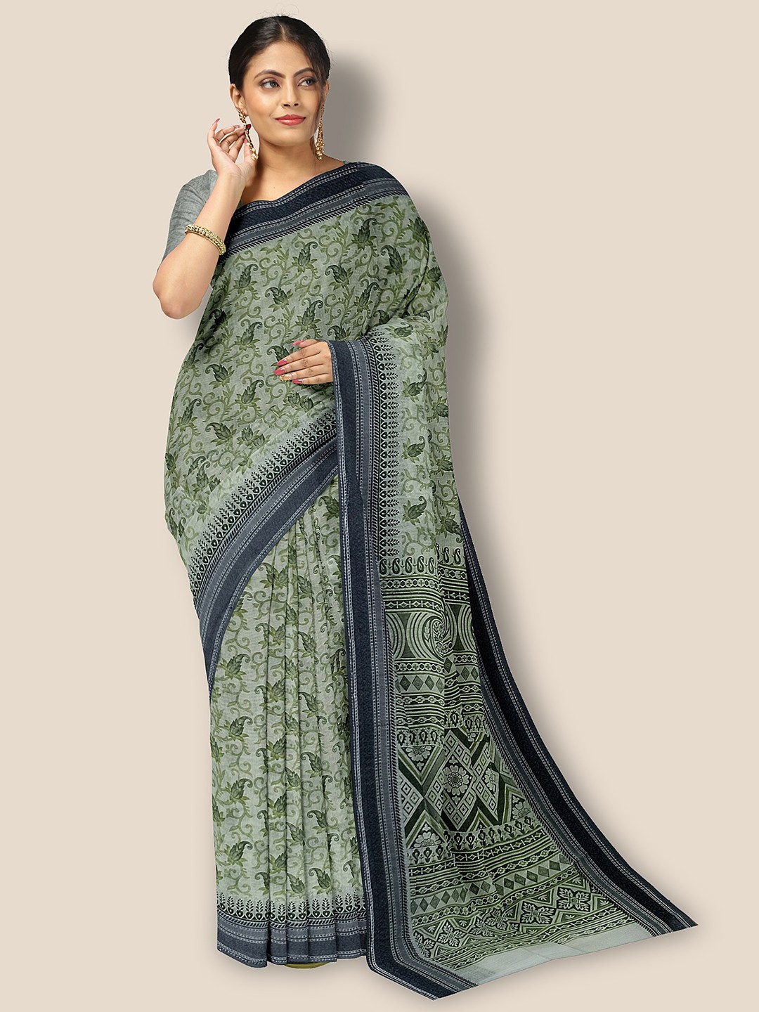 

The Chennai Silks Paisley Printed Pure Cotton Saree, Green