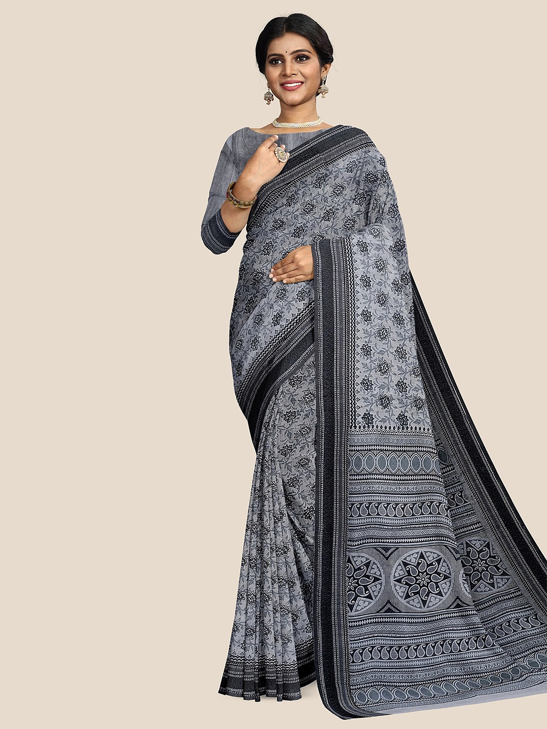 

The Chennai Silks Floral Ptinted Pure Cotton Saree, Grey