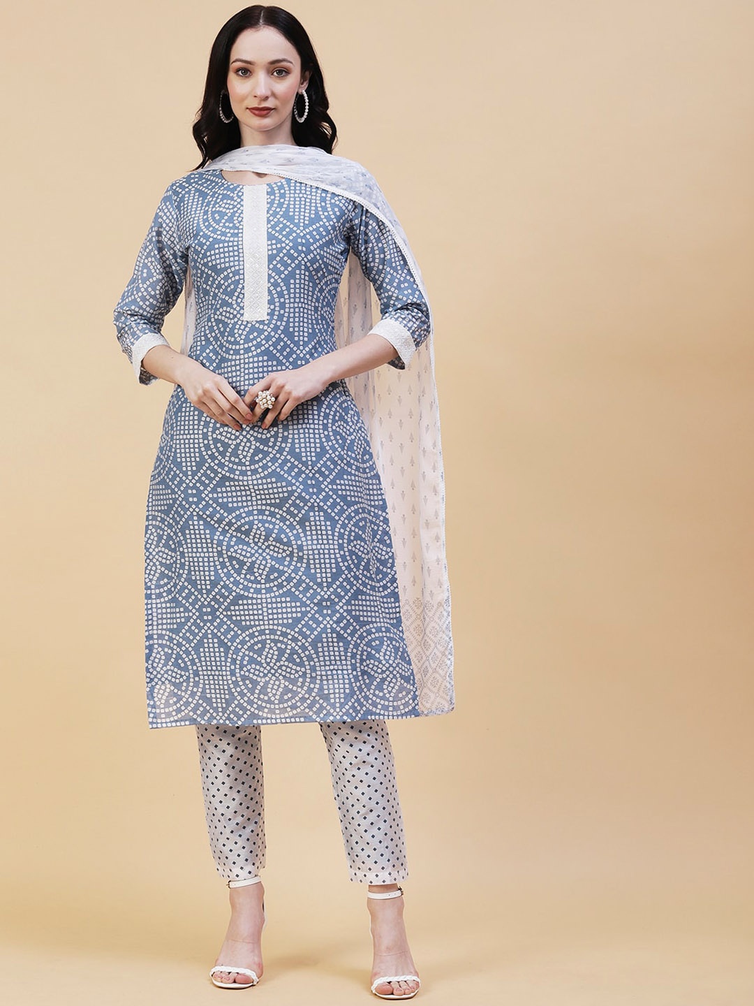 

FASHOR Bandhani Printed Kurta With Trousers & Dupatta, Blue