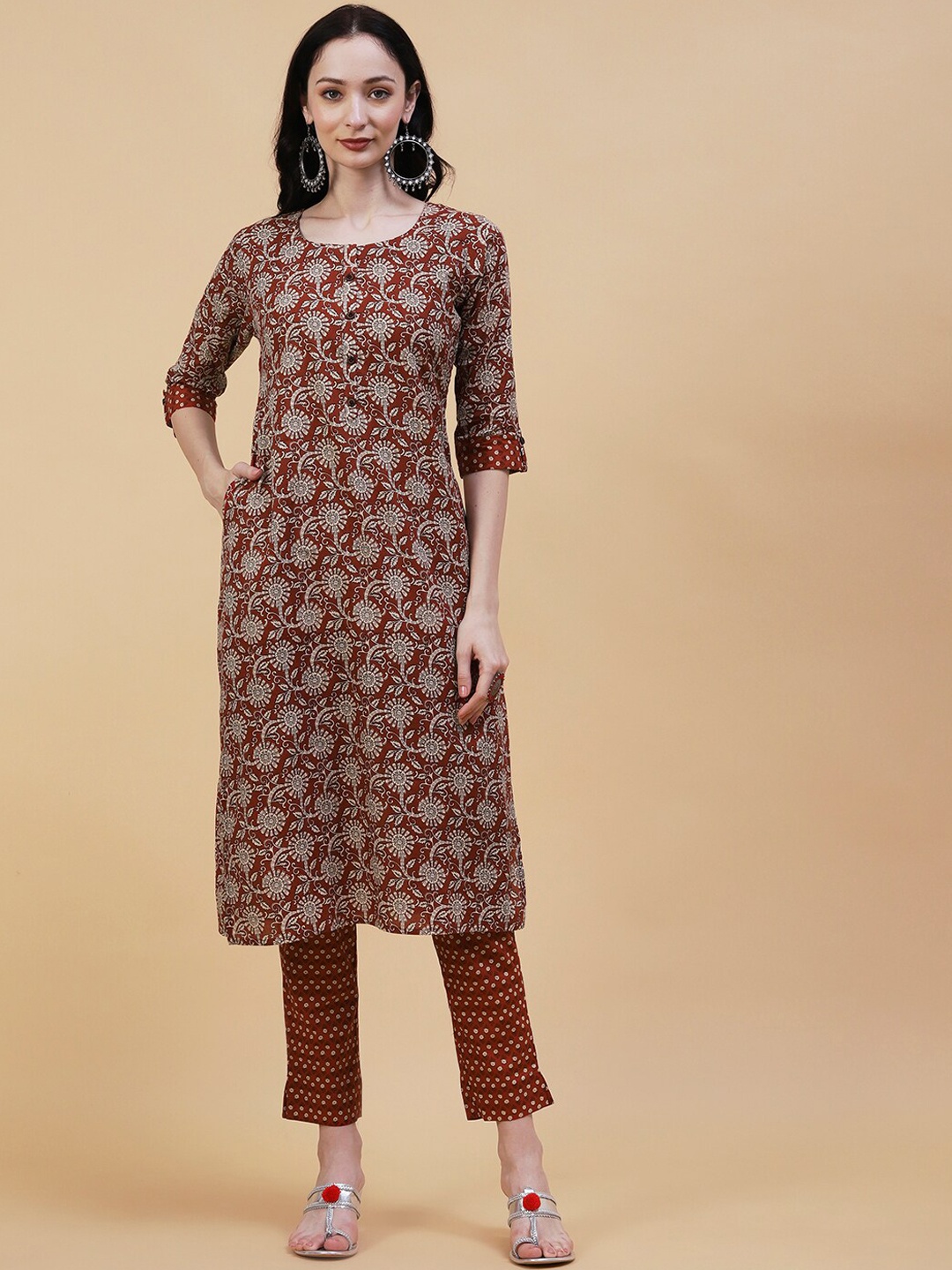

FASHOR Floral Bagru Printed Pure Cotton Kurta With Trousers, Rust