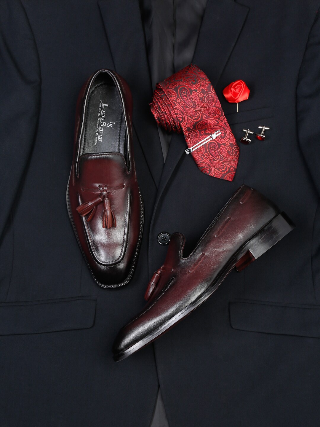 

LOUIS STITCH Men Textured Leather Formal Loafers, Maroon
