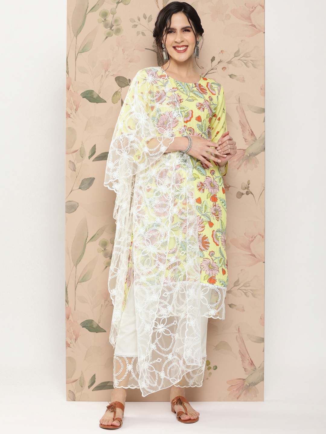 

Sangria Floral Printed Regular Thread Work Kurta with Trousers & With Dupatta, Green