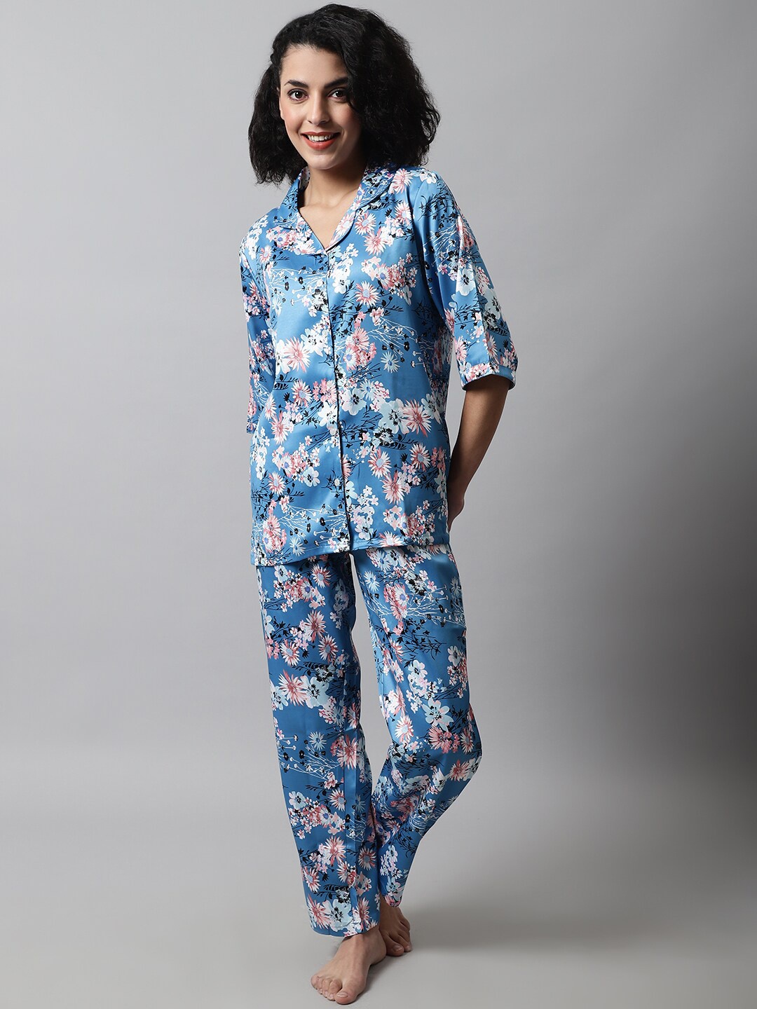 

Kanvin Floral Printed Satin Night Suit, Blue