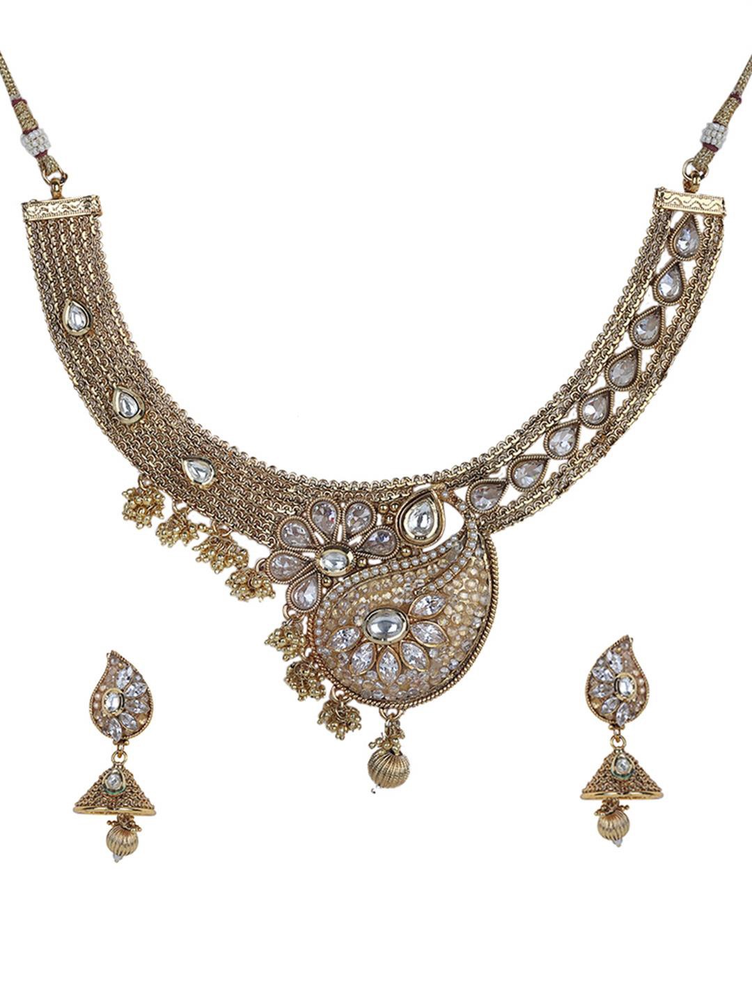 

Runjhun Gold-Plated Kundan-Studded & Pearl Beaded Jewellery Set