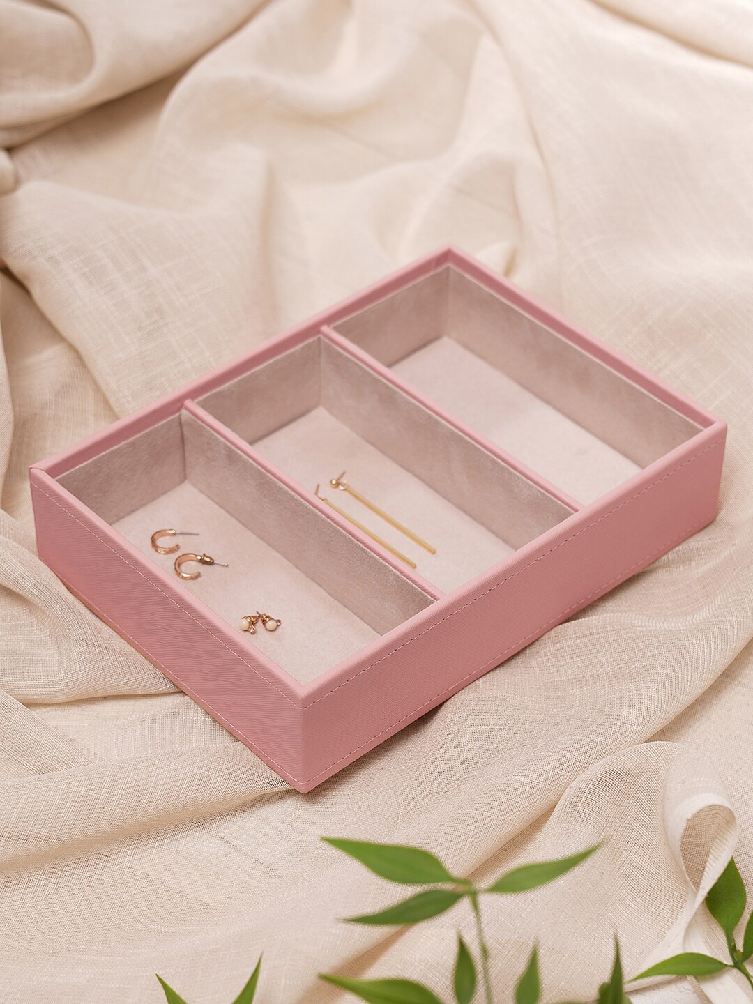 

Pure Home and Living Pink 3 Parts Faux Leather Jewellery Organizer