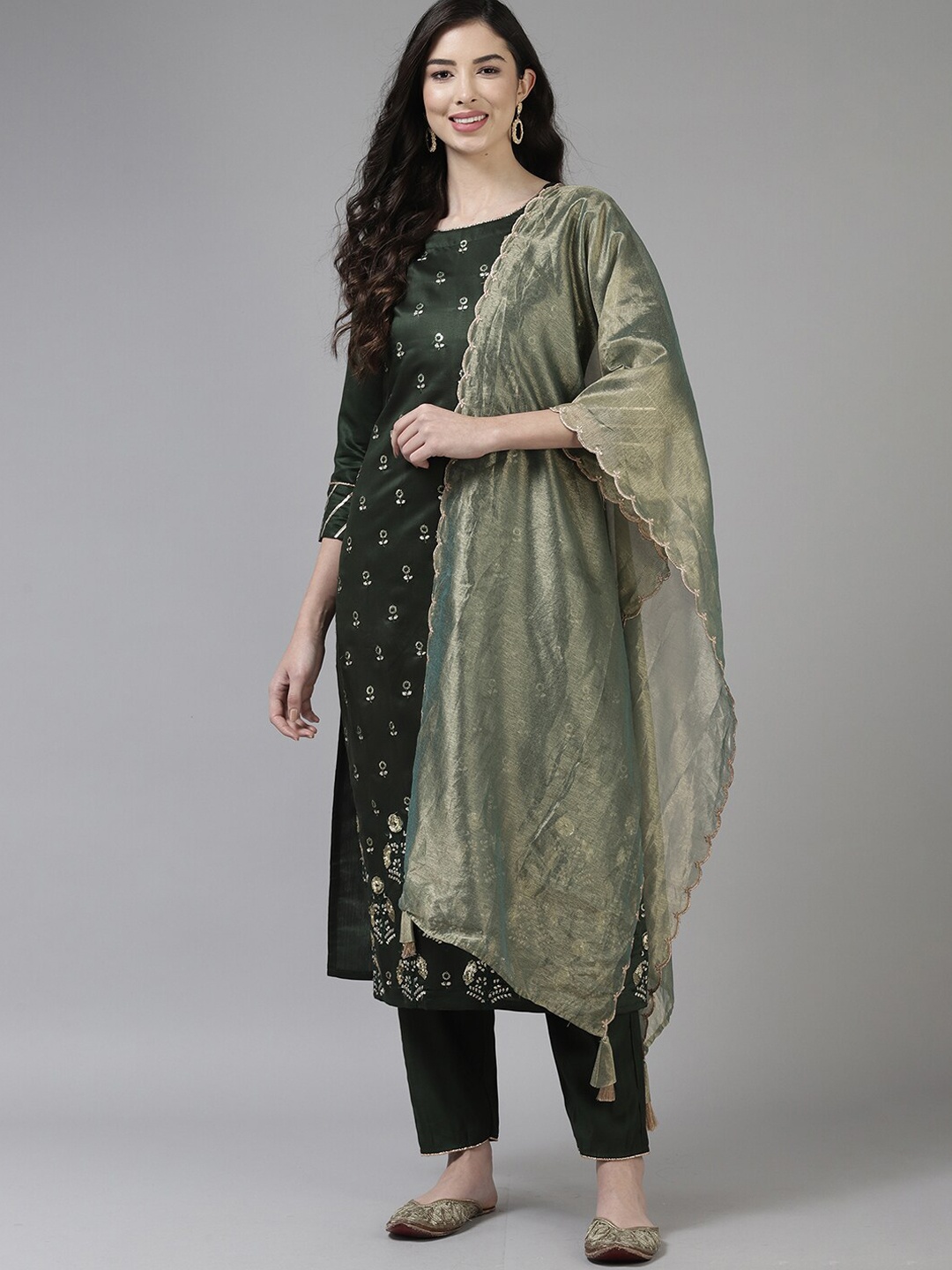 

Indo Era Floral Embroidered Sequinned Pure Cotton Kurta Trousers & Dupatta, Green