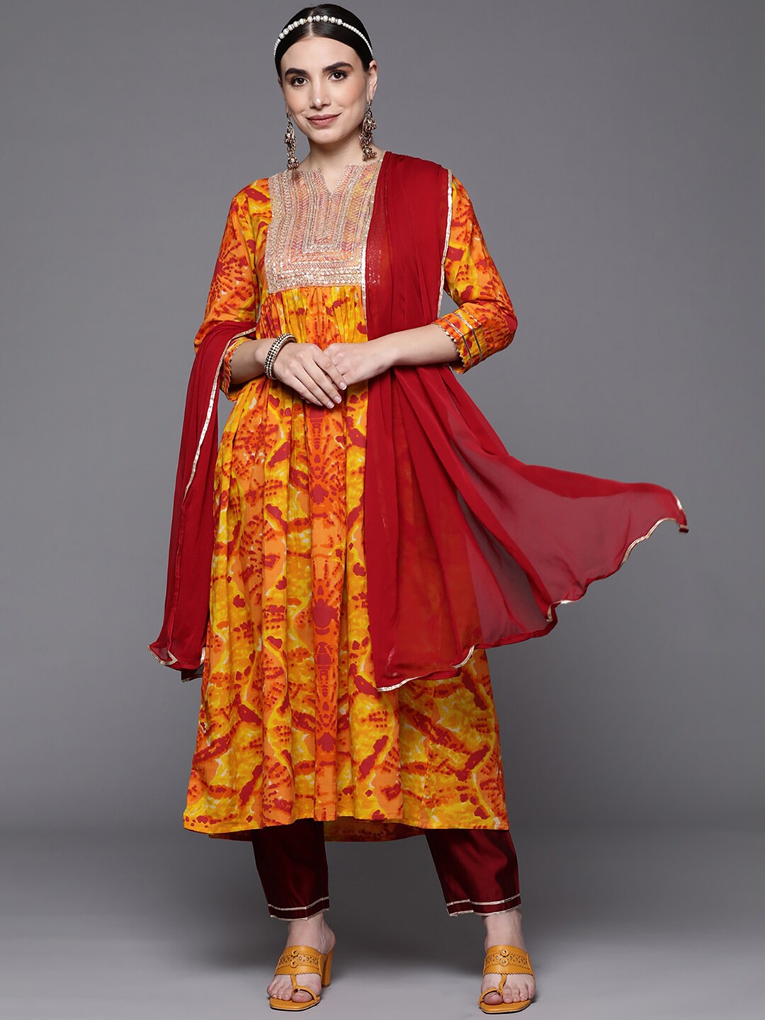 

Indo Era Tie & Dye Sequinned Kurta with Trousers & With Dupatta, Yellow