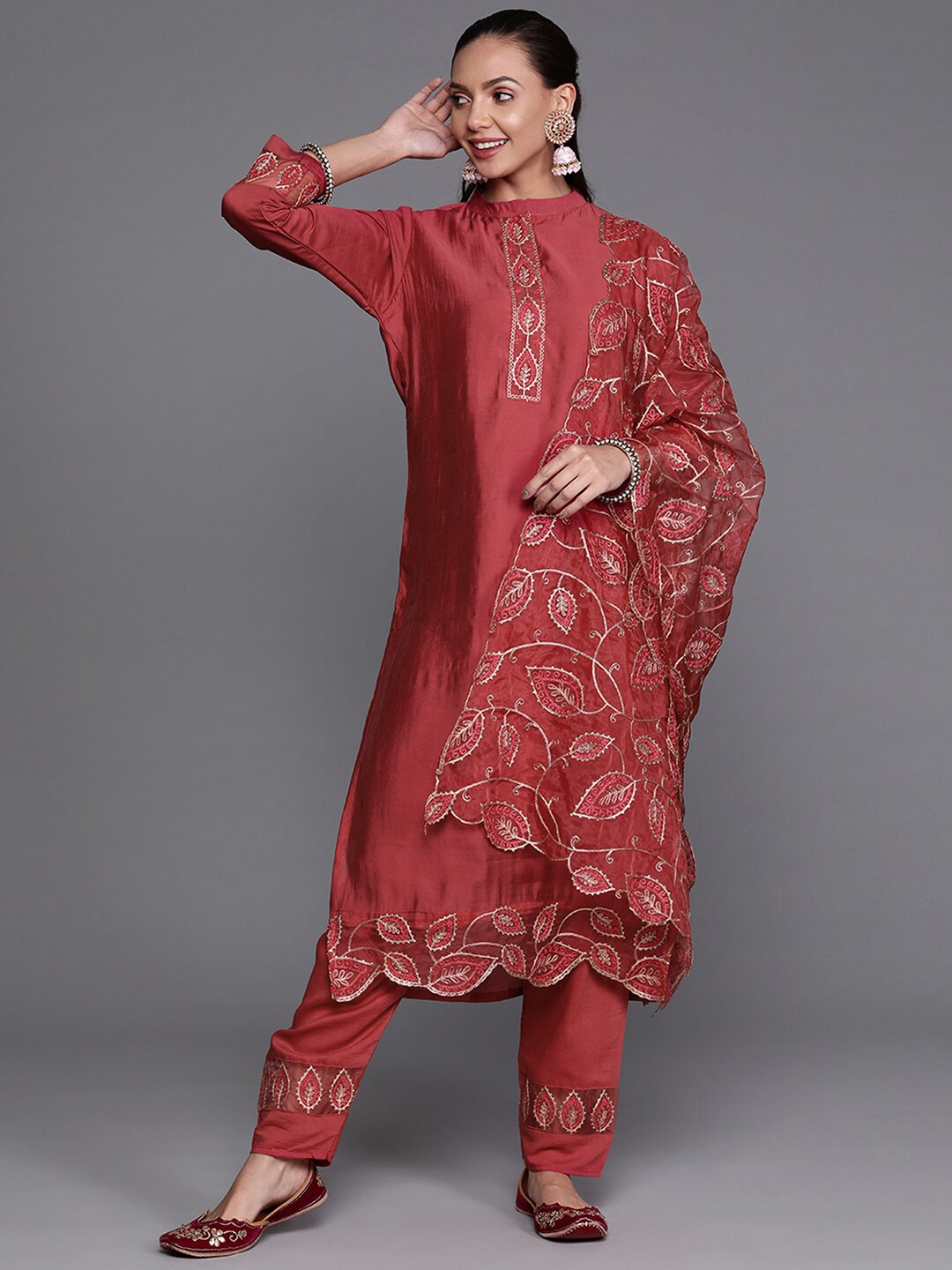 

Indo Era Thread Work Kurta with Trousers & Dupatta, Red