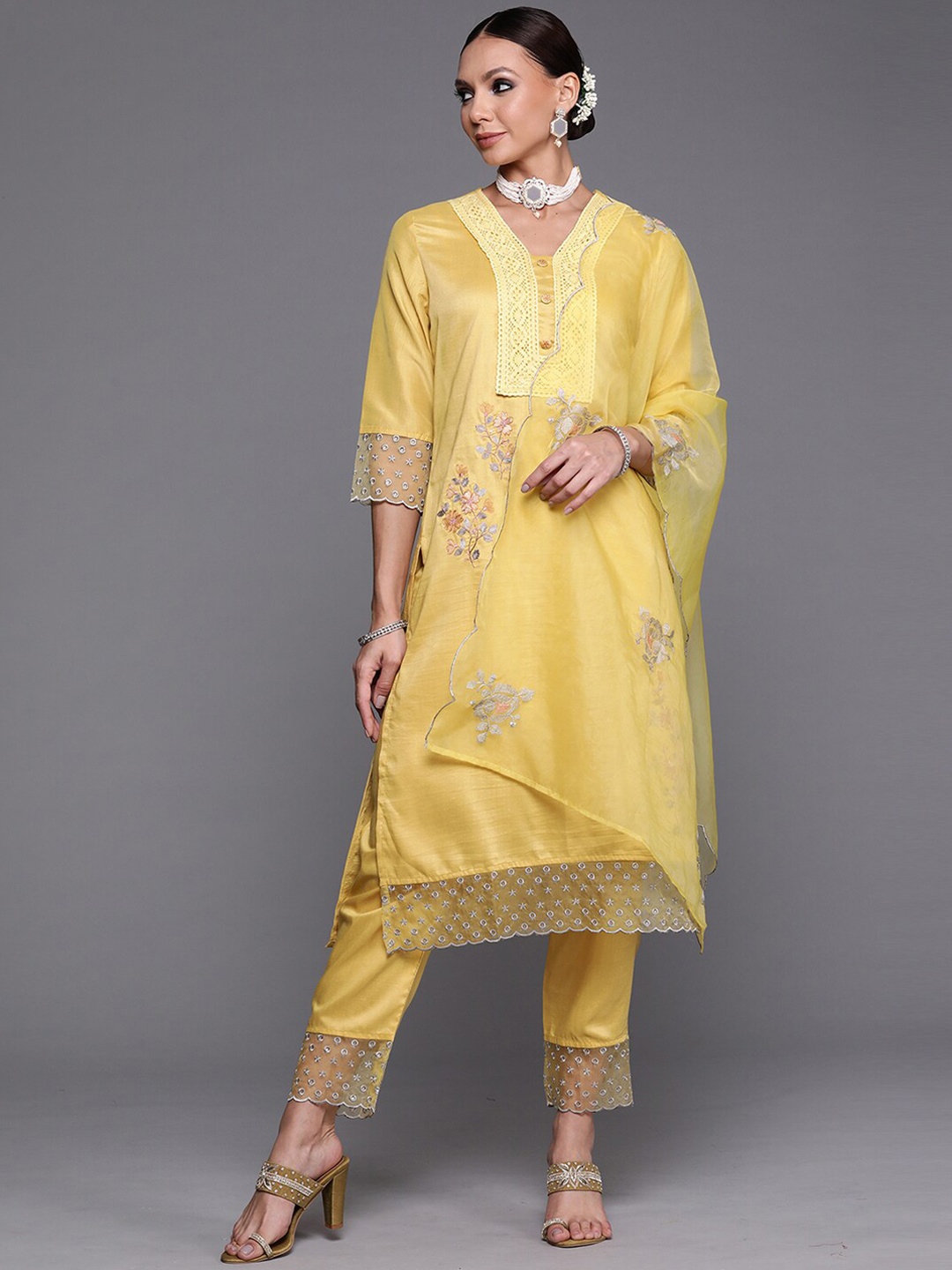 

Indo Era Floral Embroidered Kurta with Trousers & Dupatta, Yellow