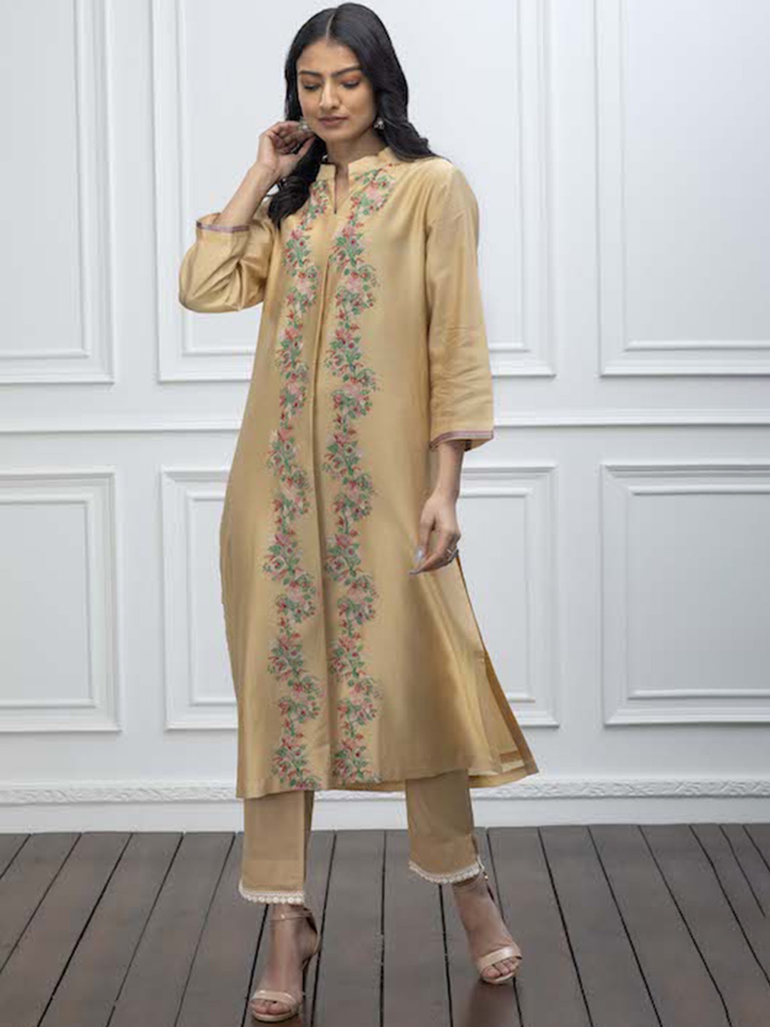 

SMRITI GUPTA Floral Embroidered Mandarin Collar Chanderi Silk Kurta, Beige