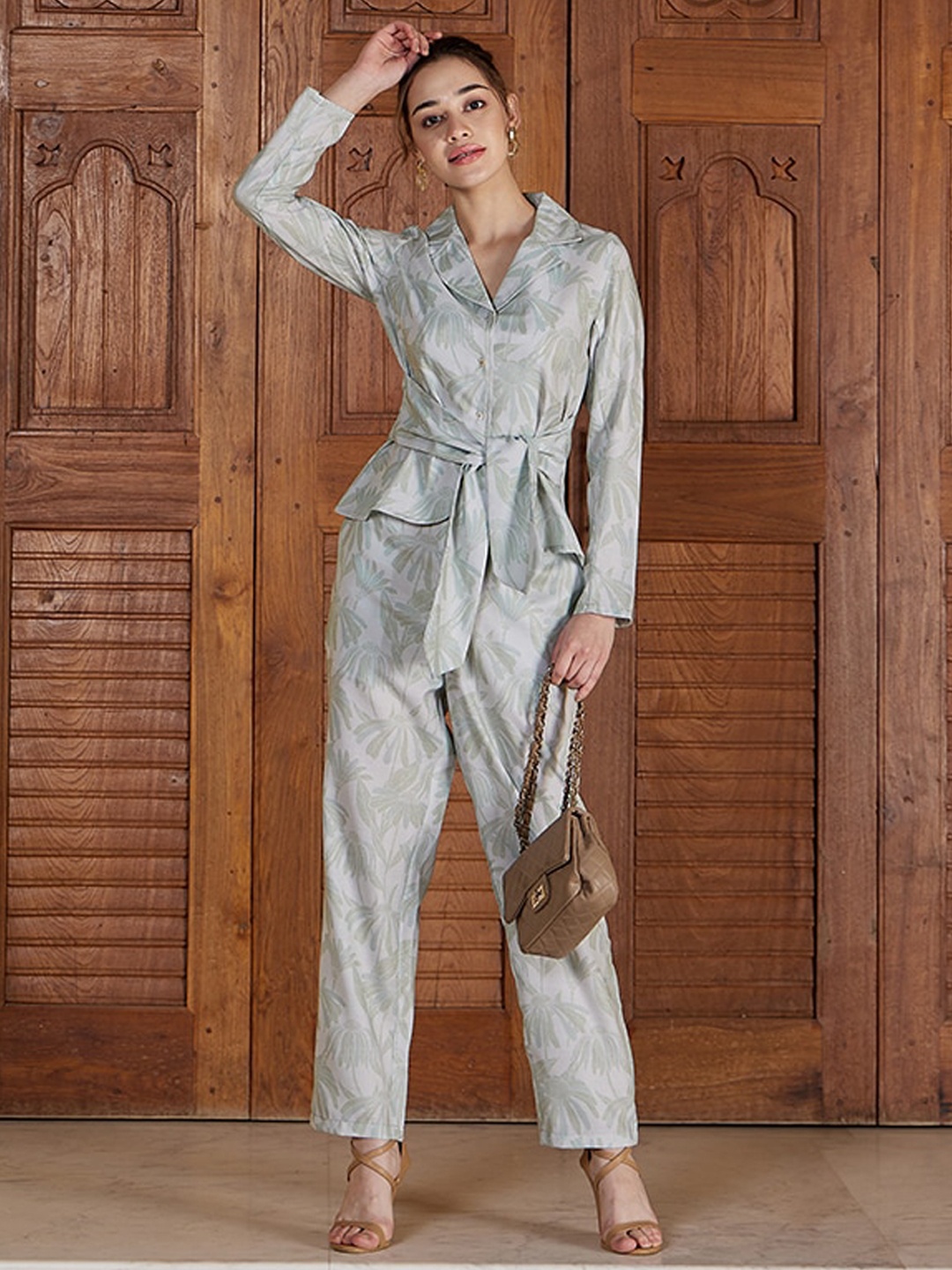 

Athena Printed Shirt Collar Long Sleeves Coat With Trousers, Green