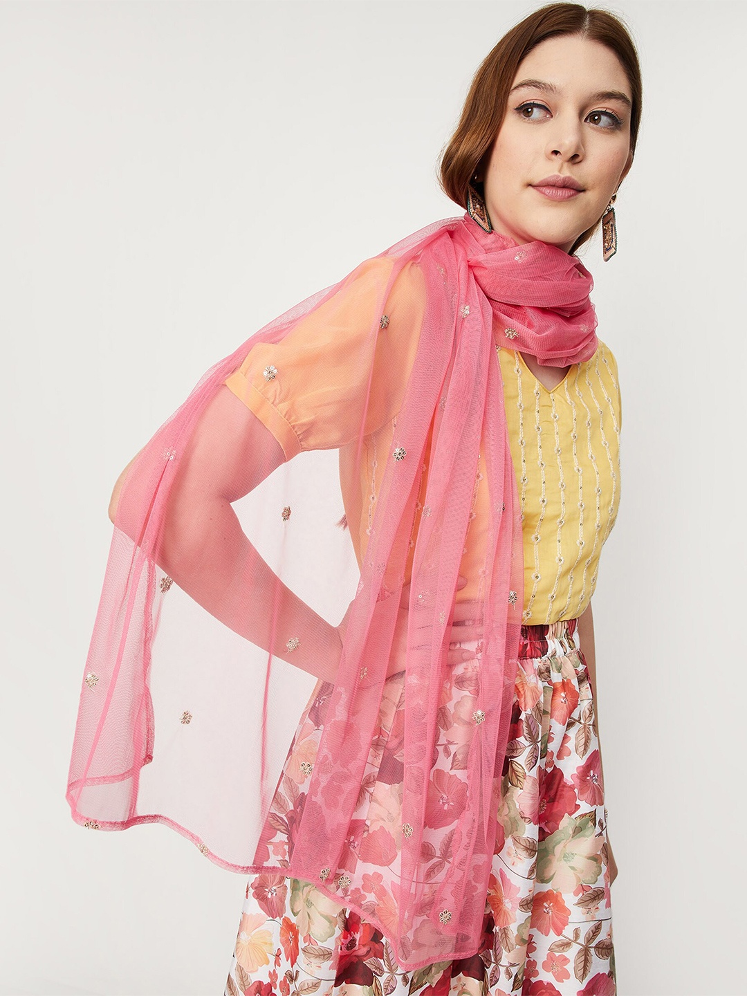 

max Women Sequinned Embellished Stole, Pink