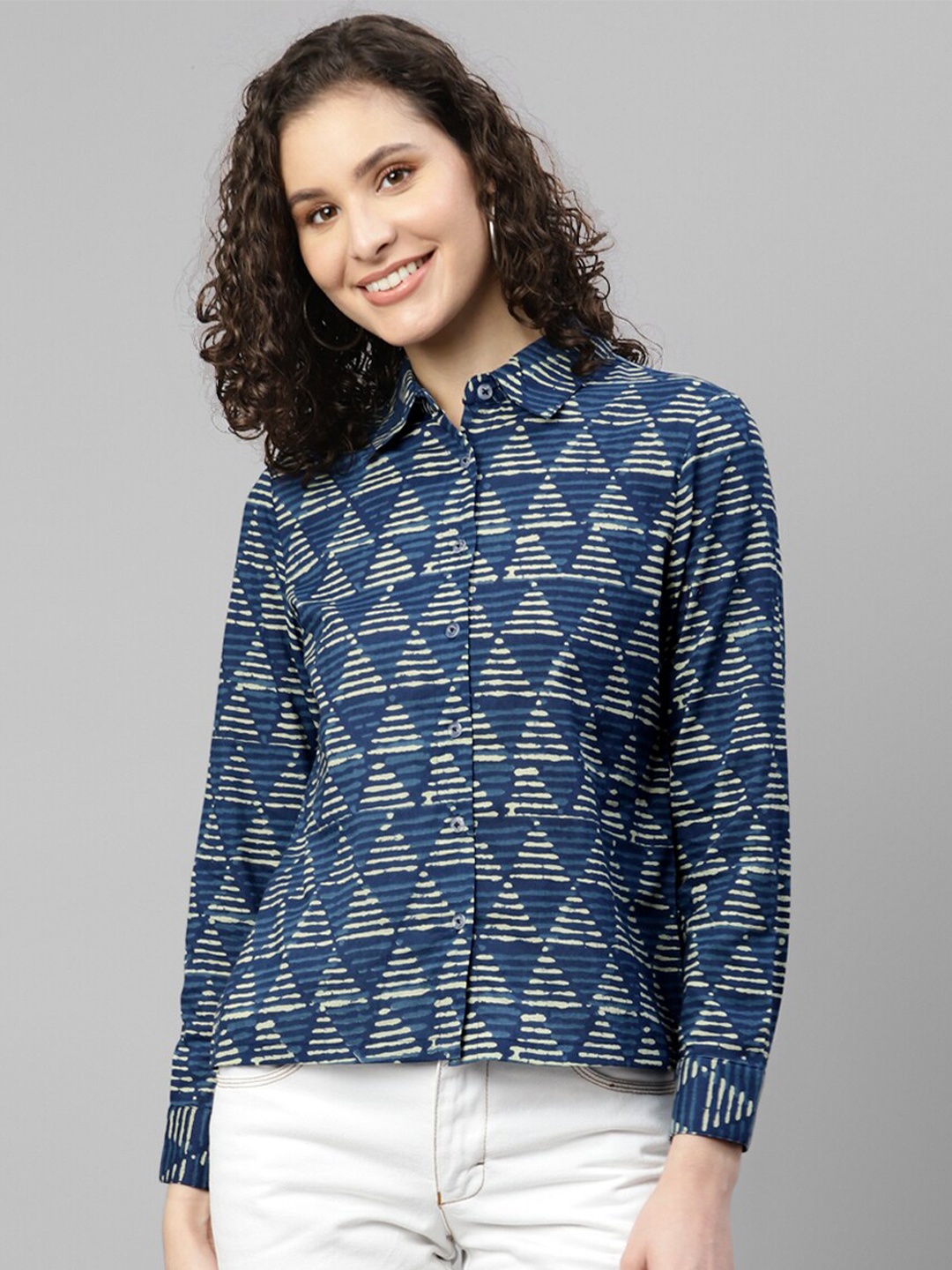 

DEEBACO Long Button Cuff Sleeves Block Print Casual Cotton Shirt, Navy blue
