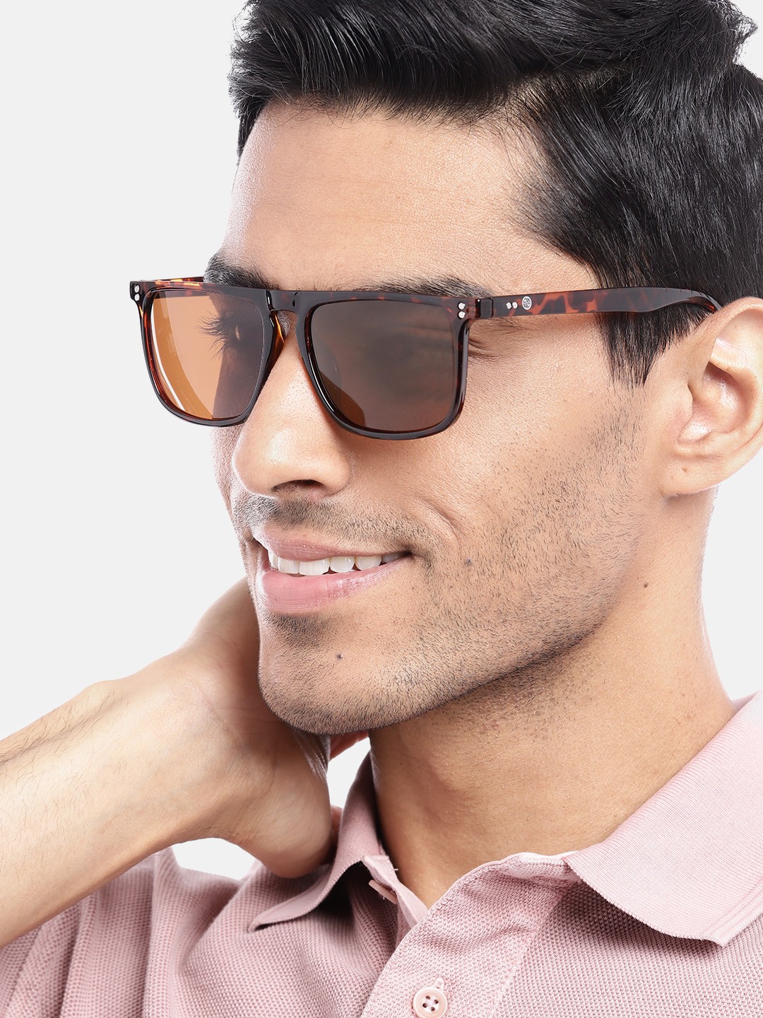 

Carlton London Premium Men Wayfarer Sunglasses With Polarised & UV Protected Lens CLSM099, Brown