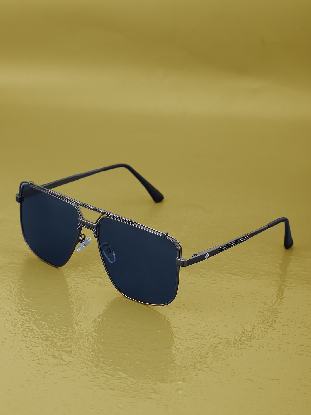 

Carlton London Premium Polarised & UV Protected Lens Rectangle Sunglasses - CLSM132, Metallic