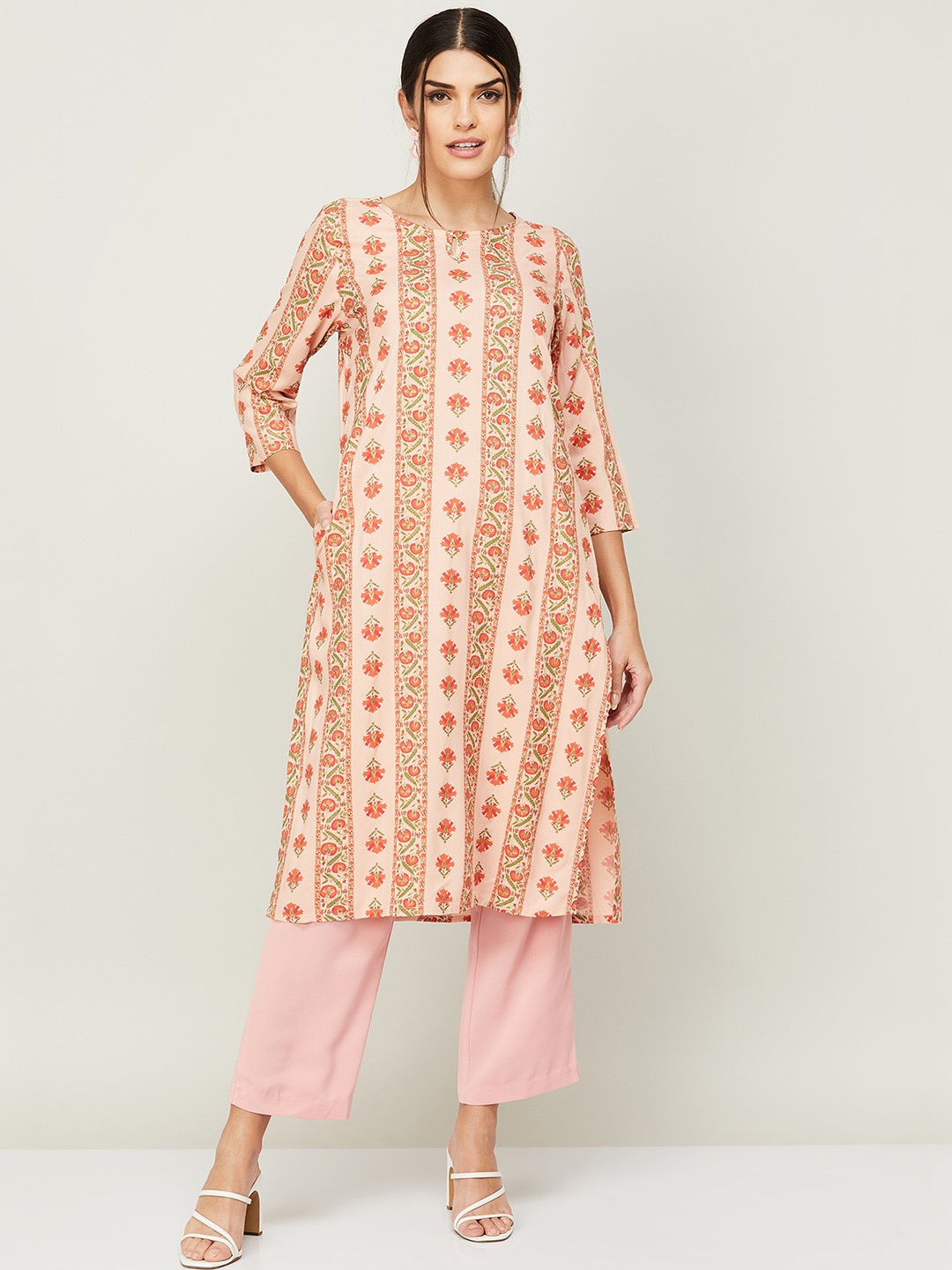 

Melange by Lifestyle Floral Printed Keyhole Neck Kurta, Peach