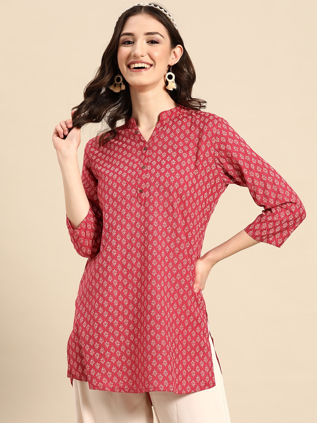 

Sangria Red Floral Printed Short Kurti