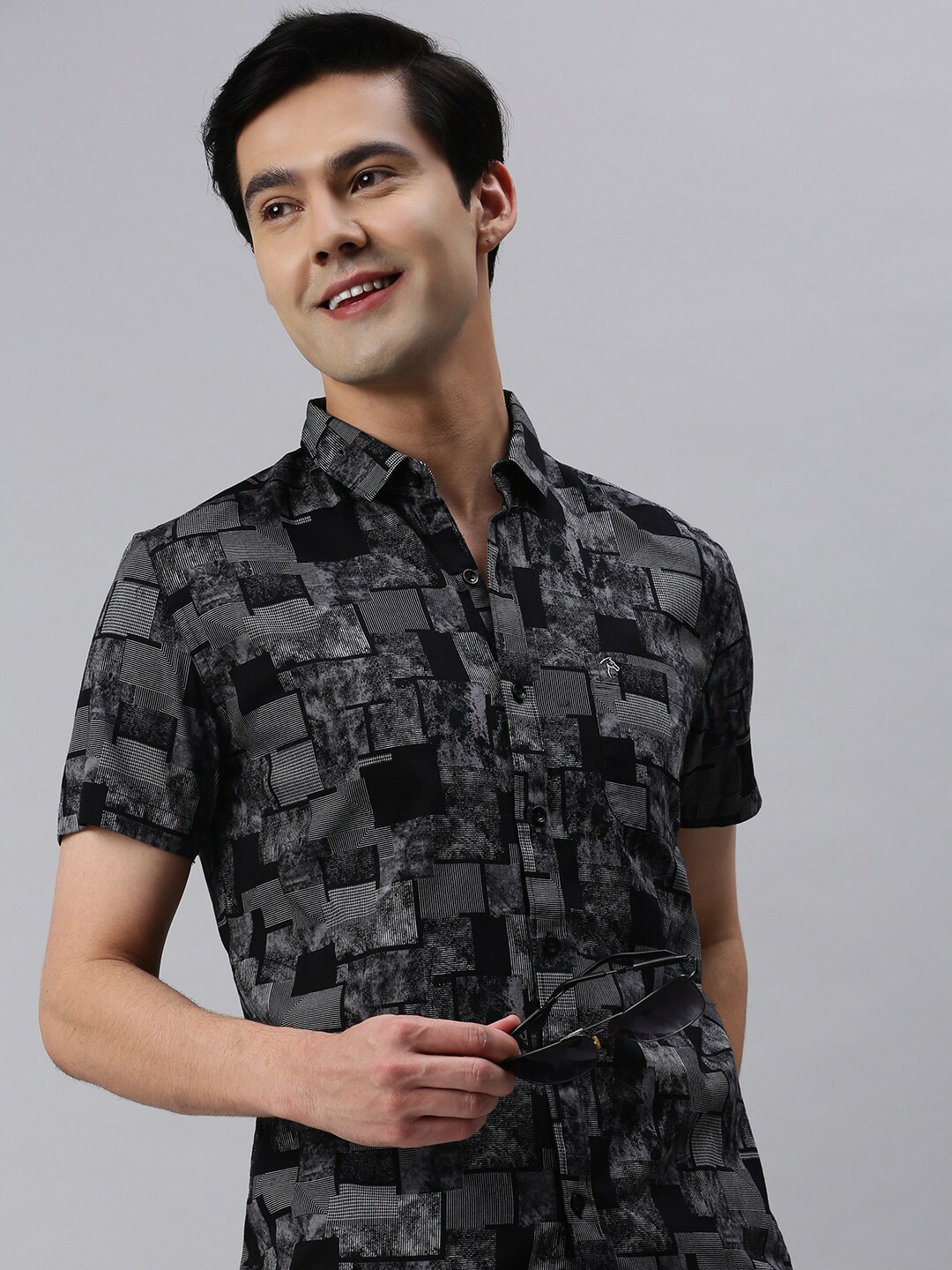 

CP BRO Abstract Printed Cotton Slim Fit Casual Shirt, Black