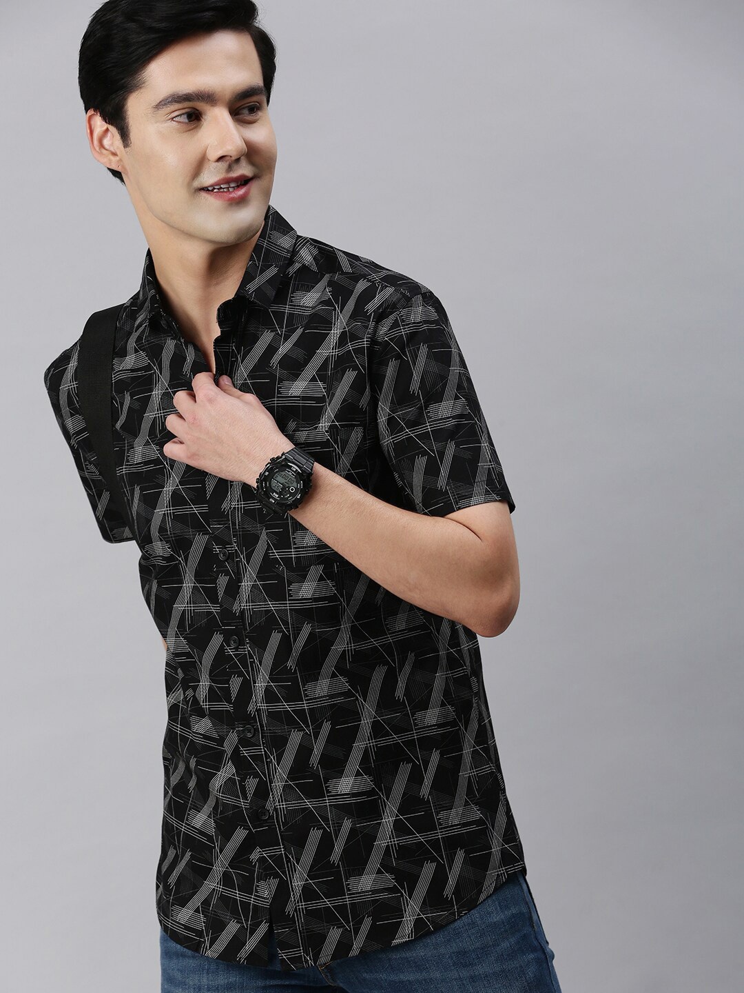 

Classic Polo Slim Fit Geometric Printed Cotton Casual Shirt, Black