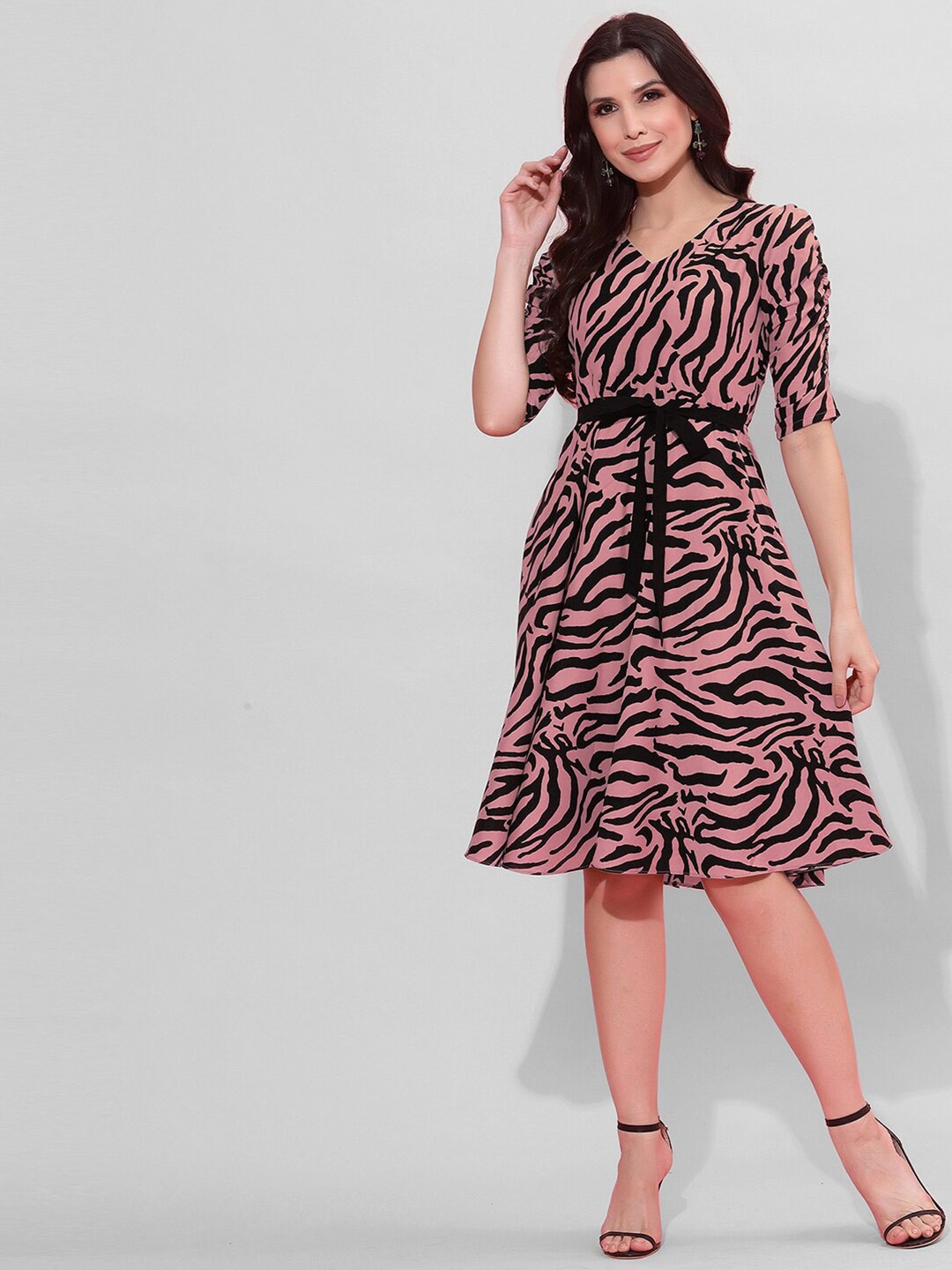 

Selvia V-Neck Crepe A-Line Dress, Pink