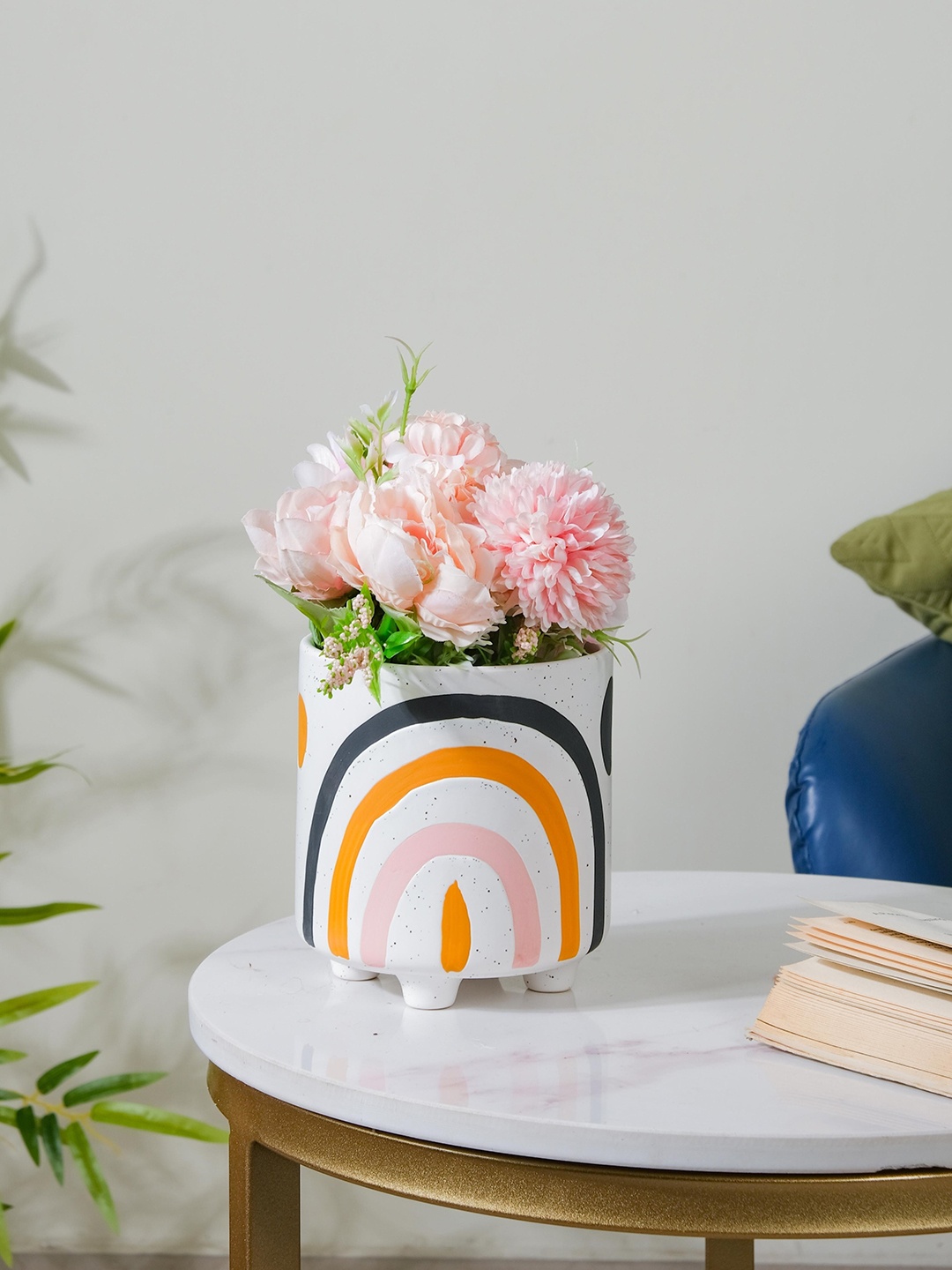 

Nestasia White & Orange-Colored Rainbow Printed Flower Vase