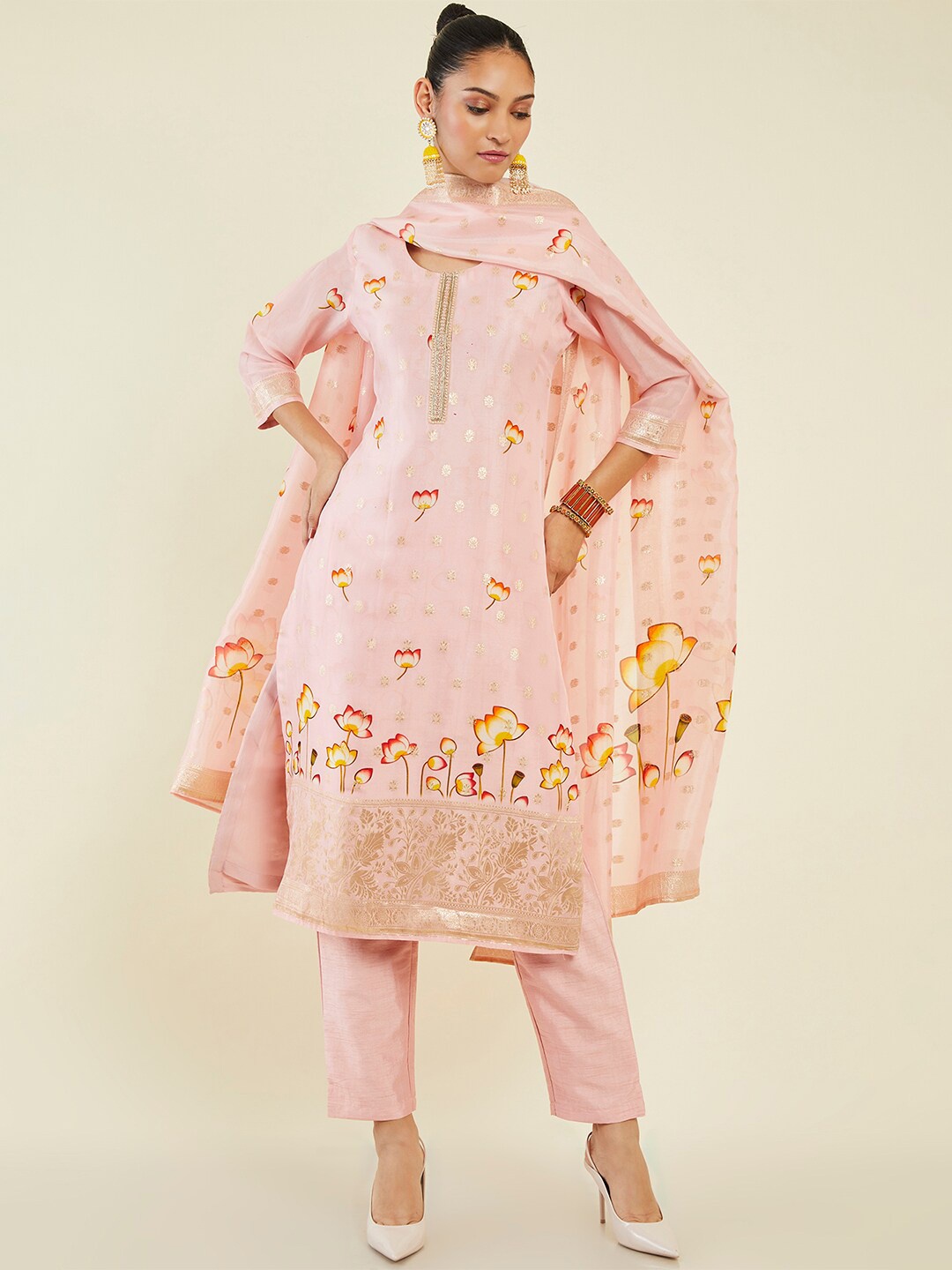 

Soch Floral Printed Kurta with Trousers & Dupatta, Pink