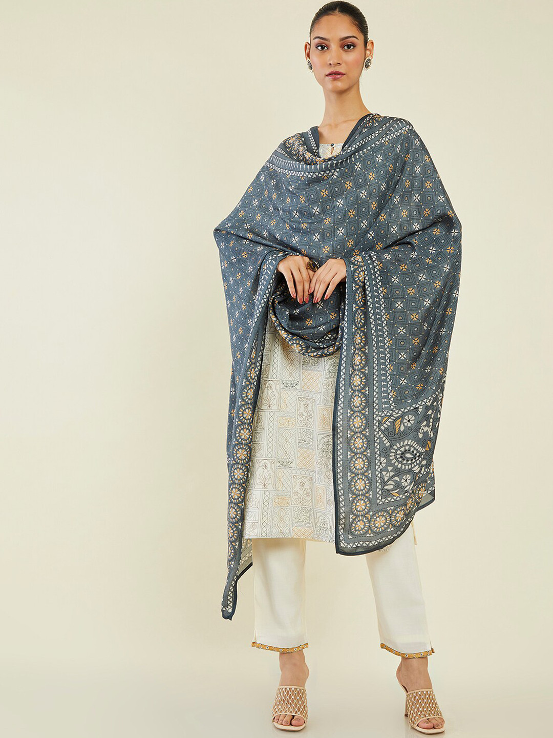

Soch Ethnic Motifs Printed Key Hole Neck Kurta with Trousers & Dupatta, Off white