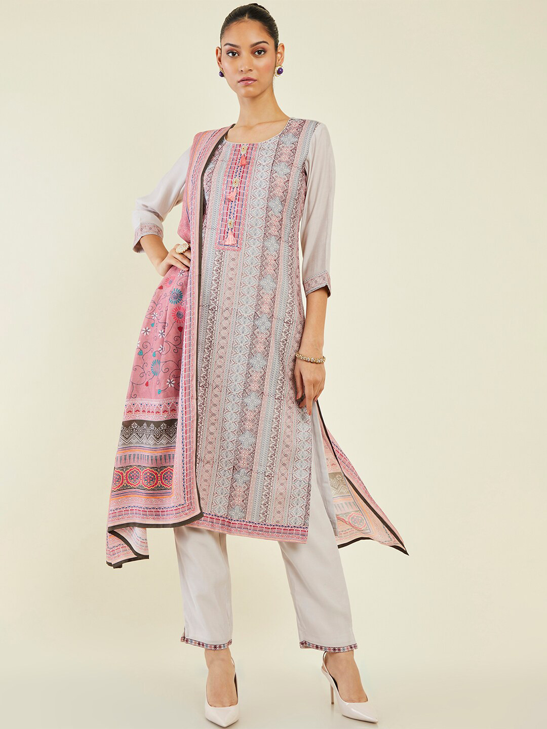 

Soch Women Floral Printed Thread Work Kurta with Trousers & Dupatta, Grey
