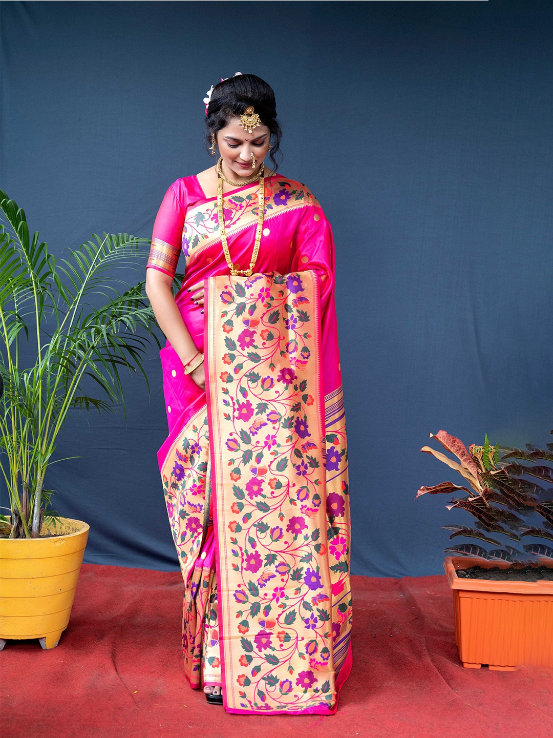 

Anaita Floral Design Zari Pure Silk Paithani Saree, Pink