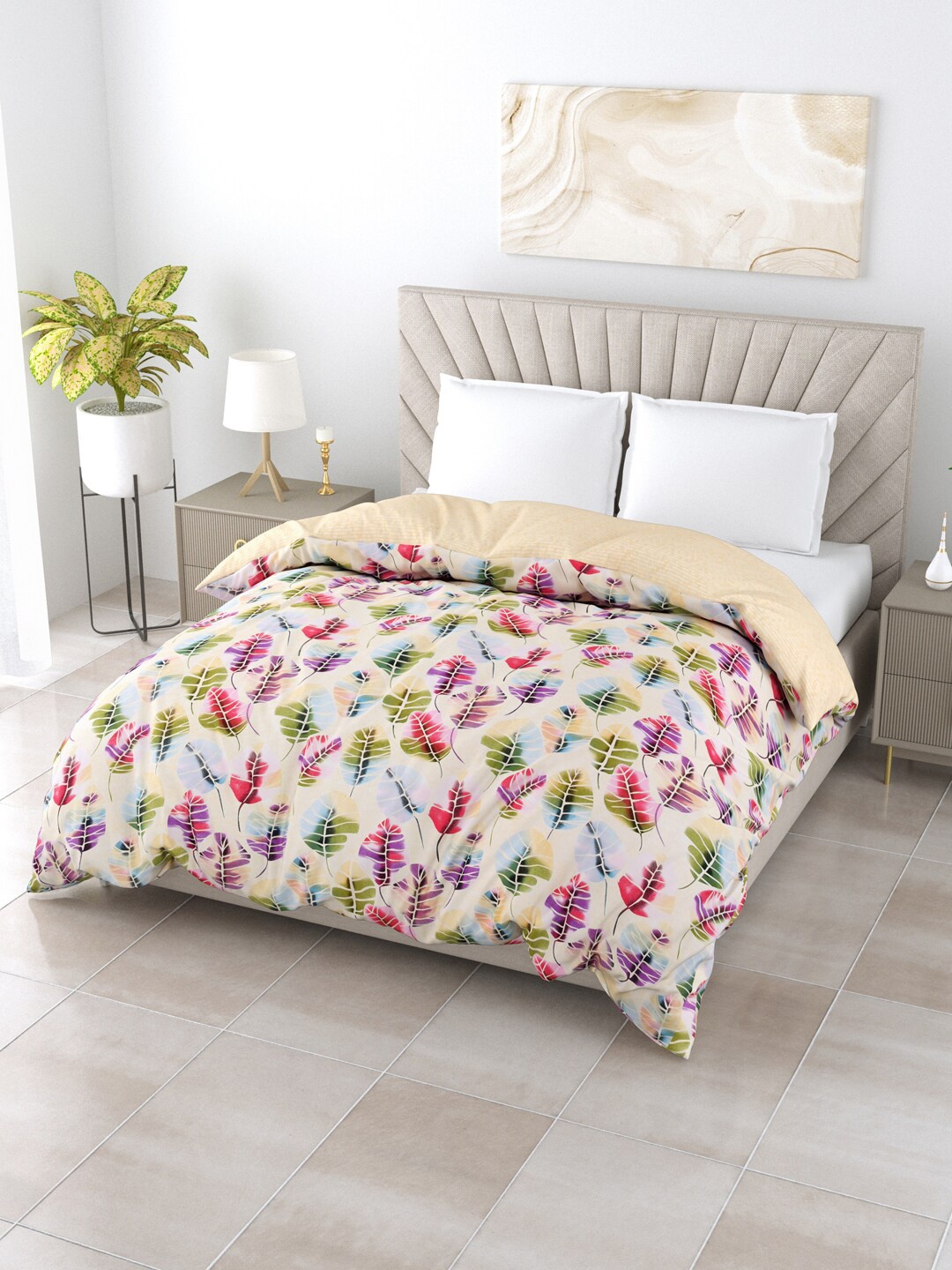 

Salona Bichona Cream-Coloured & Pink Floral AC Room 120 GSM Double Bed Comforter