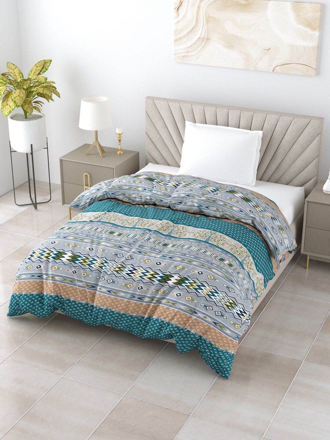 

Salona Bichona Turquoise Blue & Grey Mild Winter 120 GSM Single Bed Comforter
