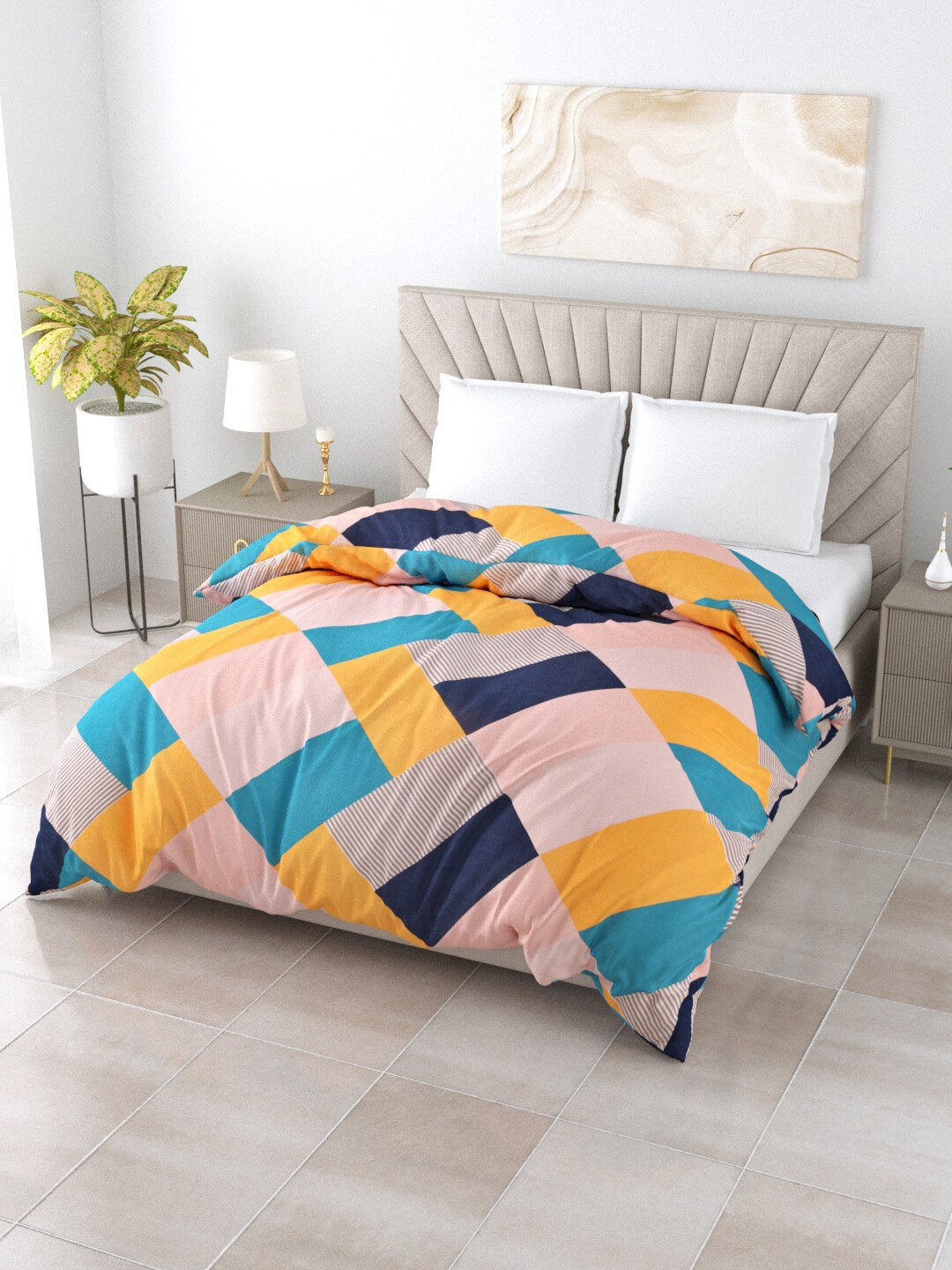 

Salona Bichona Peach-Coloured & Yellow AC Room 120 GSM Double Bed Comforter