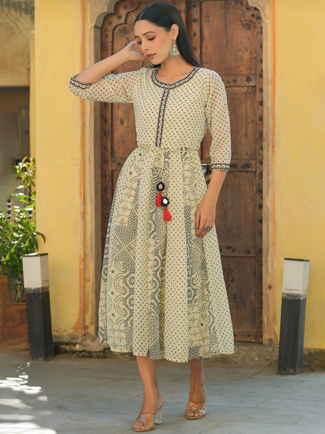 

Juniper Ethnic Motifs Printed Ethnic Dress, Off white