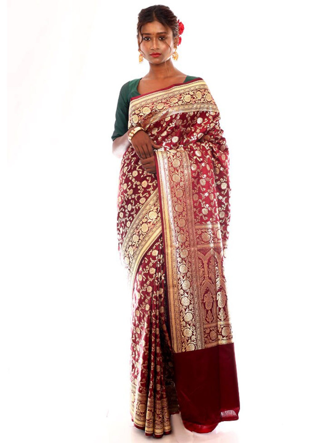 

AllSilks Purple & Gold-Toned Woven Design Zari Silk Blend Banarasi Saree