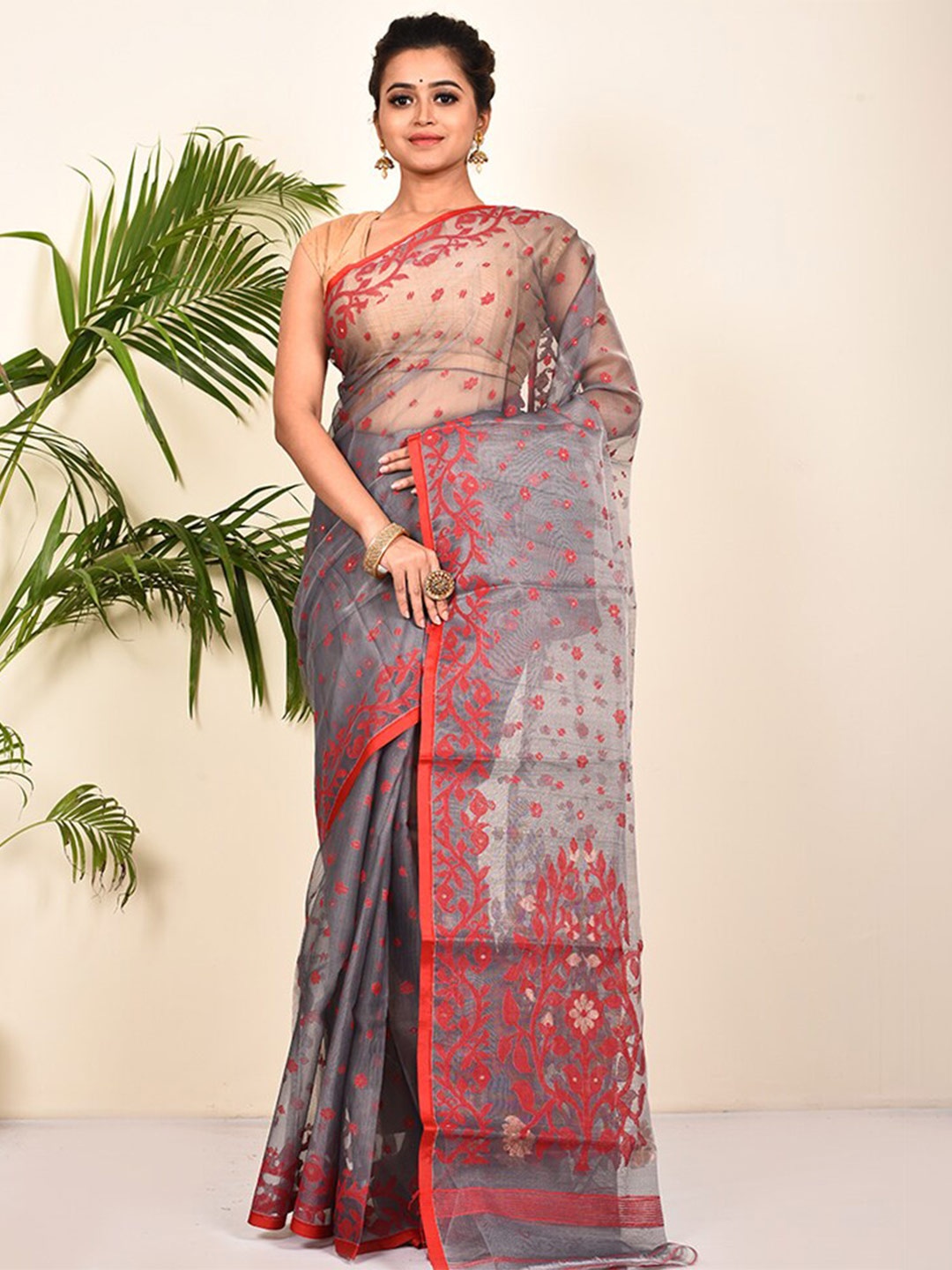

AllSilks Floral Motif Woven Design Pure Cotton Taant Saree, Grey