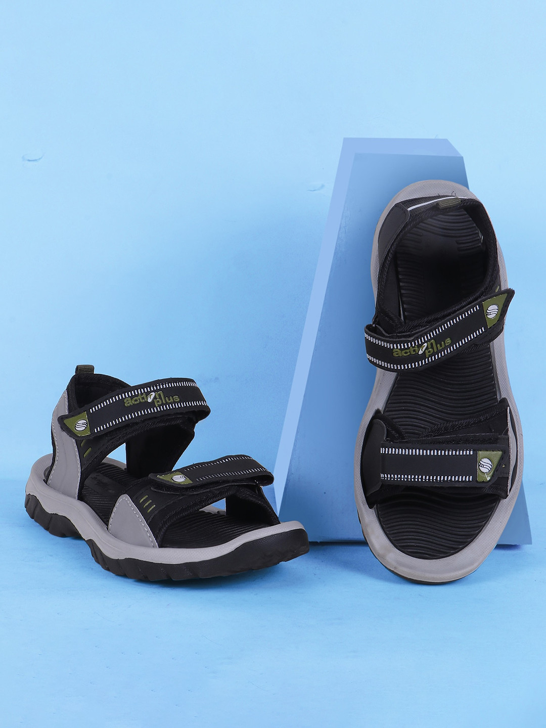 

Action Plus Men Colorblocked Velcro Closure Sports Sandals, Black