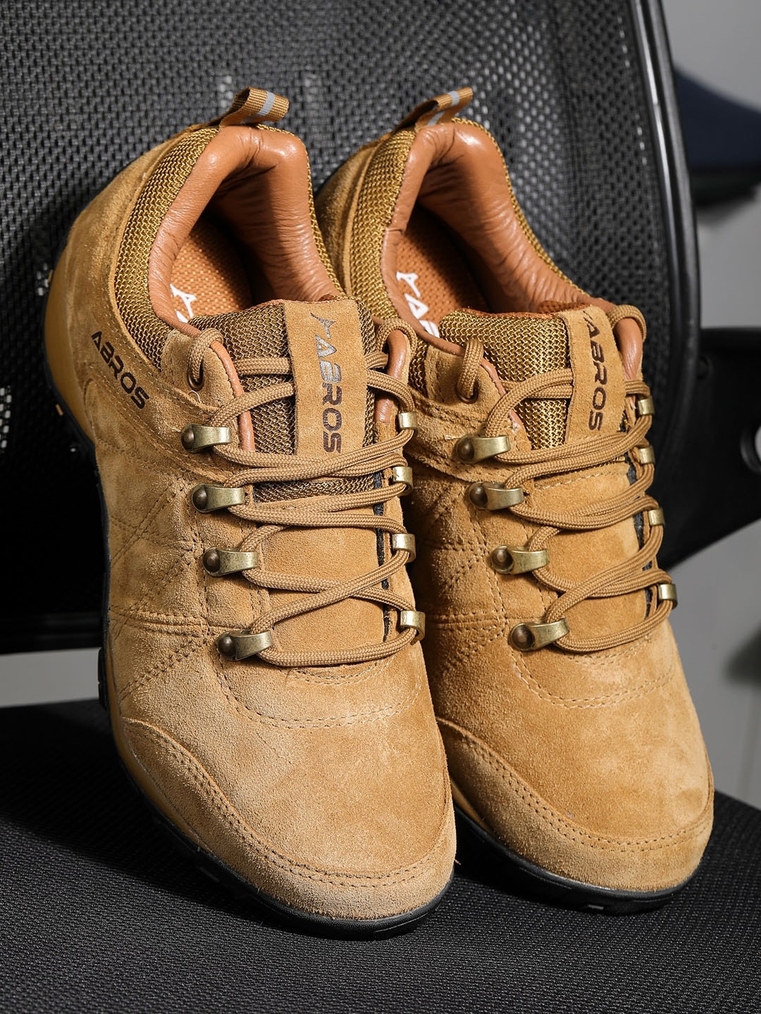 

ABROS Men Denzelo Trekking Outdoor Shoes, Camel brown