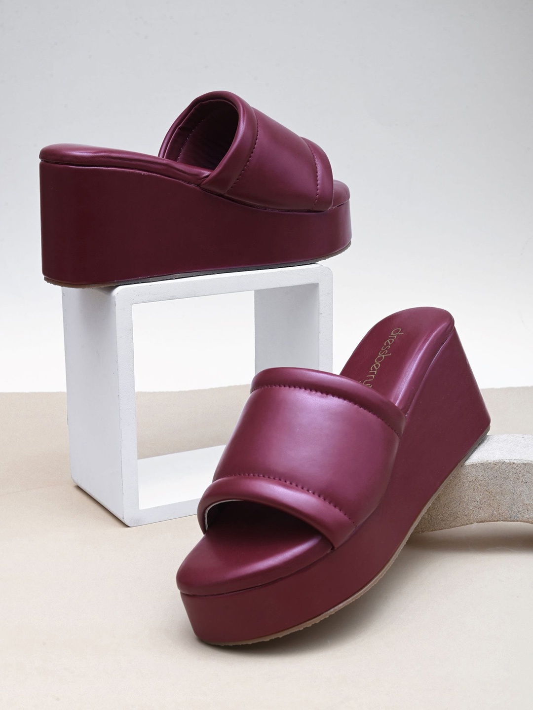 

DressBerry Open Back Open Toe Wedges, Maroon