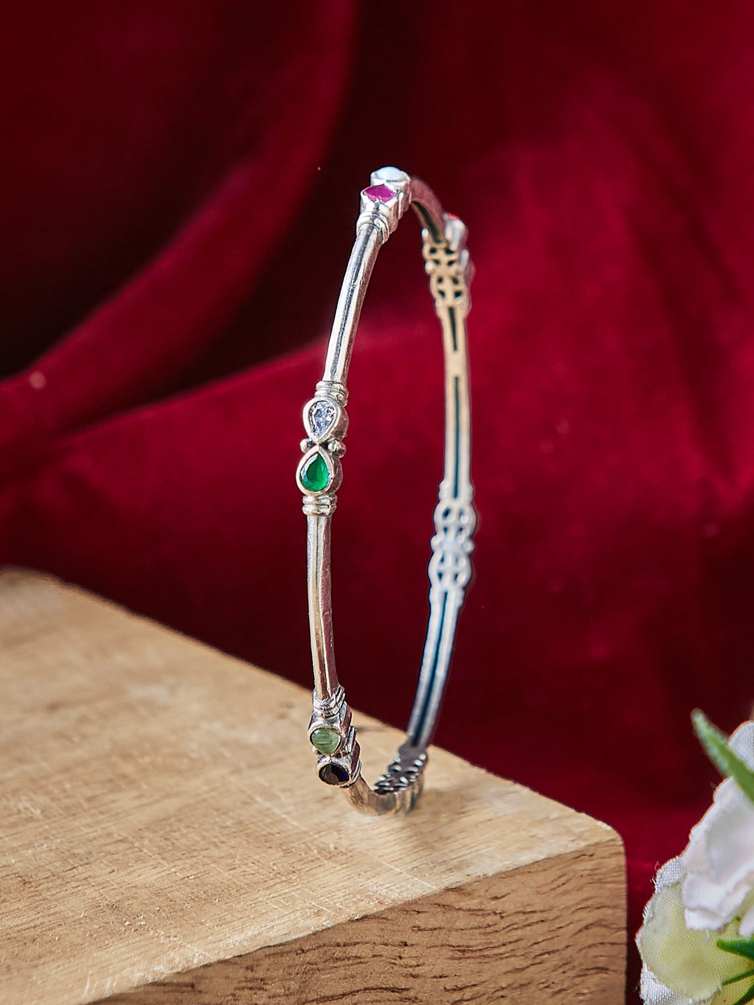 

Fabindia Stone Studded Bangle, Silver